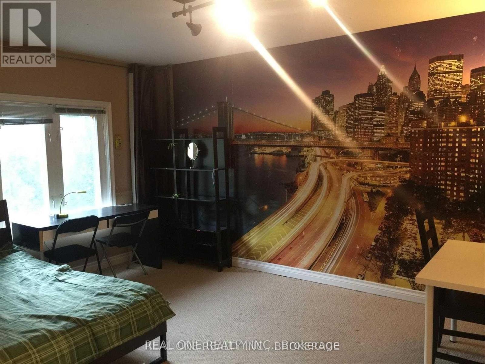 2 Bedrooms - 3501 Kingbird Court, Mississauga, Ontario  L5L 2P9 - Photo 11 - W12208392