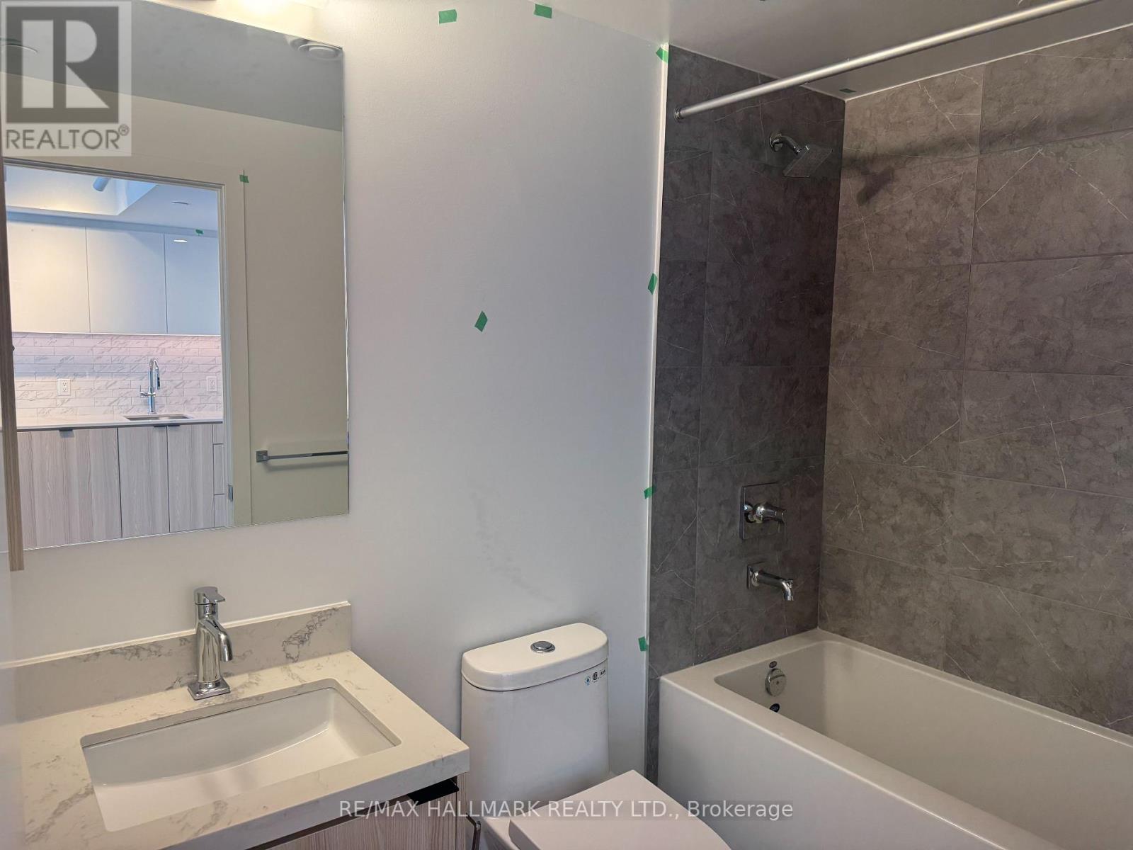 4817 - 252 Church Street, Toronto, Ontario  M5B 0E6 - Photo 19 - C12207945