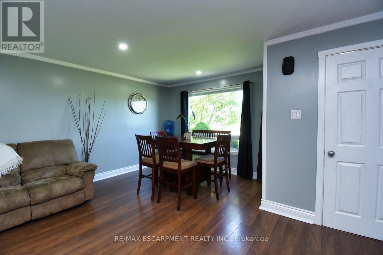 3674 Campden Road, Lincoln, Ontario  L0R 1G0 - Photo 12 - X12208316