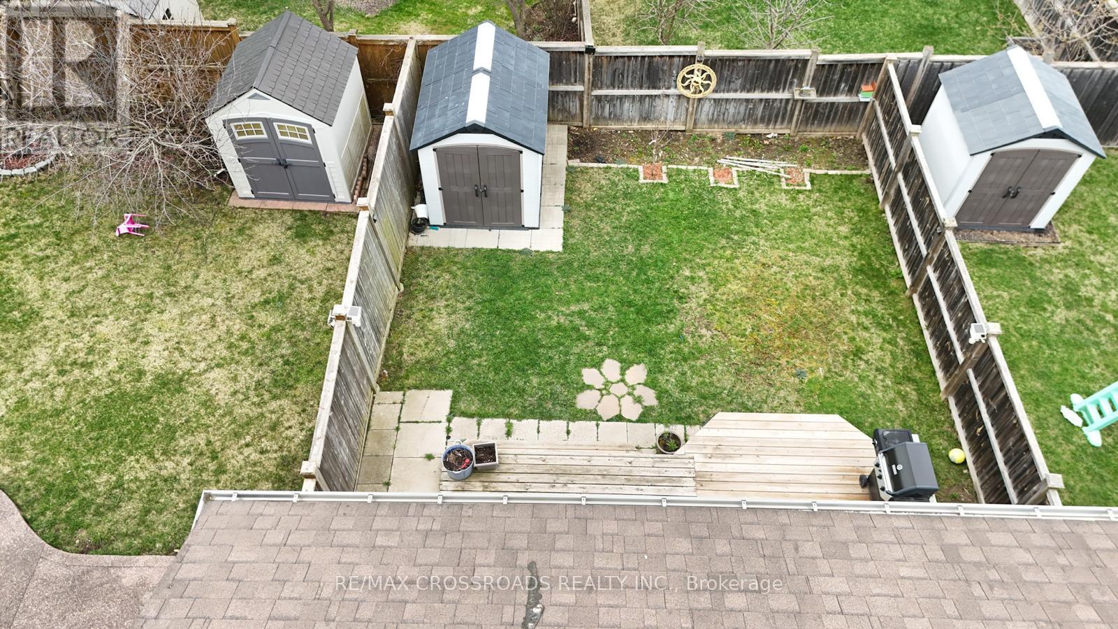 518 Isaiah Crescent, Kitchener, Ontario  N2E 0B4 - Photo 25 - X12208323
