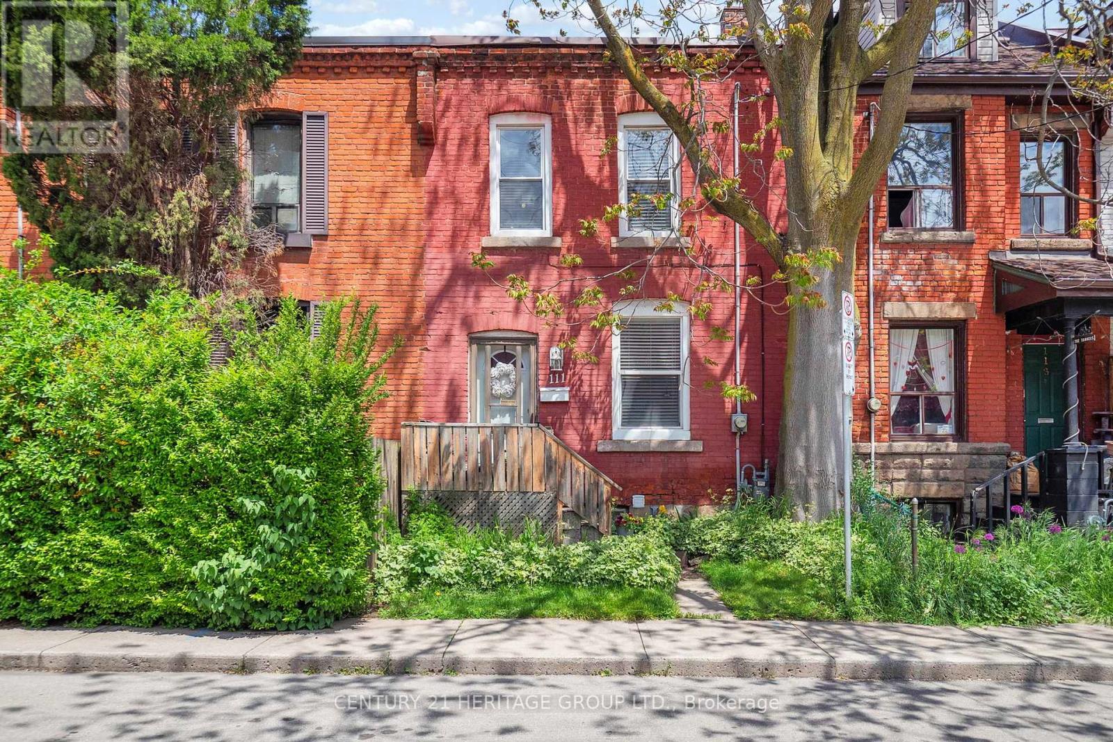 111 Shaw Street, Hamilton, Ontario  L8L 3P6 - Photo 2 - X12208378