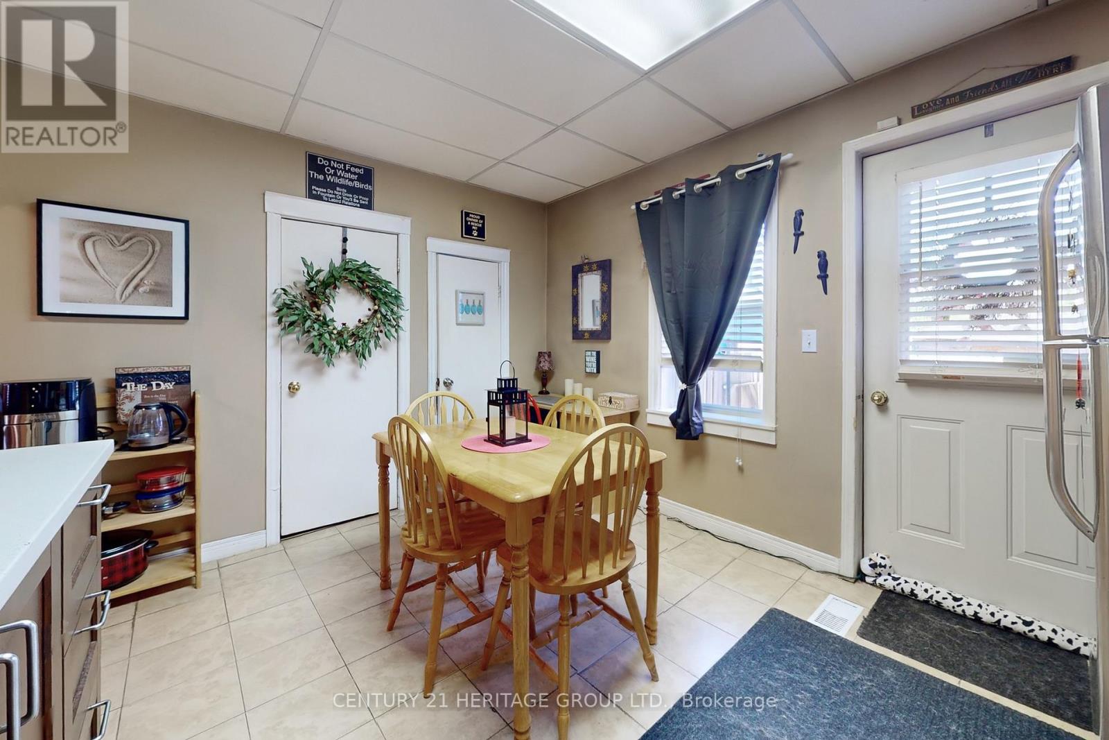 111 Shaw Street, Hamilton, Ontario  L8L 3P6 - Photo 9 - X12208378