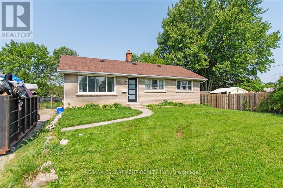 163 Rice Road, Welland, Ontario  L3C 2V7 - Photo 2 - X12208386