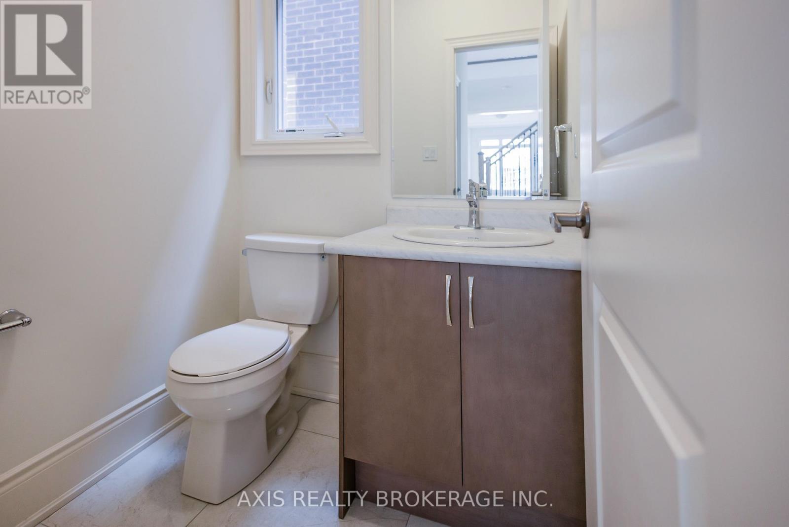 53 Holcomb Terrace, Hamilton, Ontario  L0R 2H1 - Photo 15 - X12208431