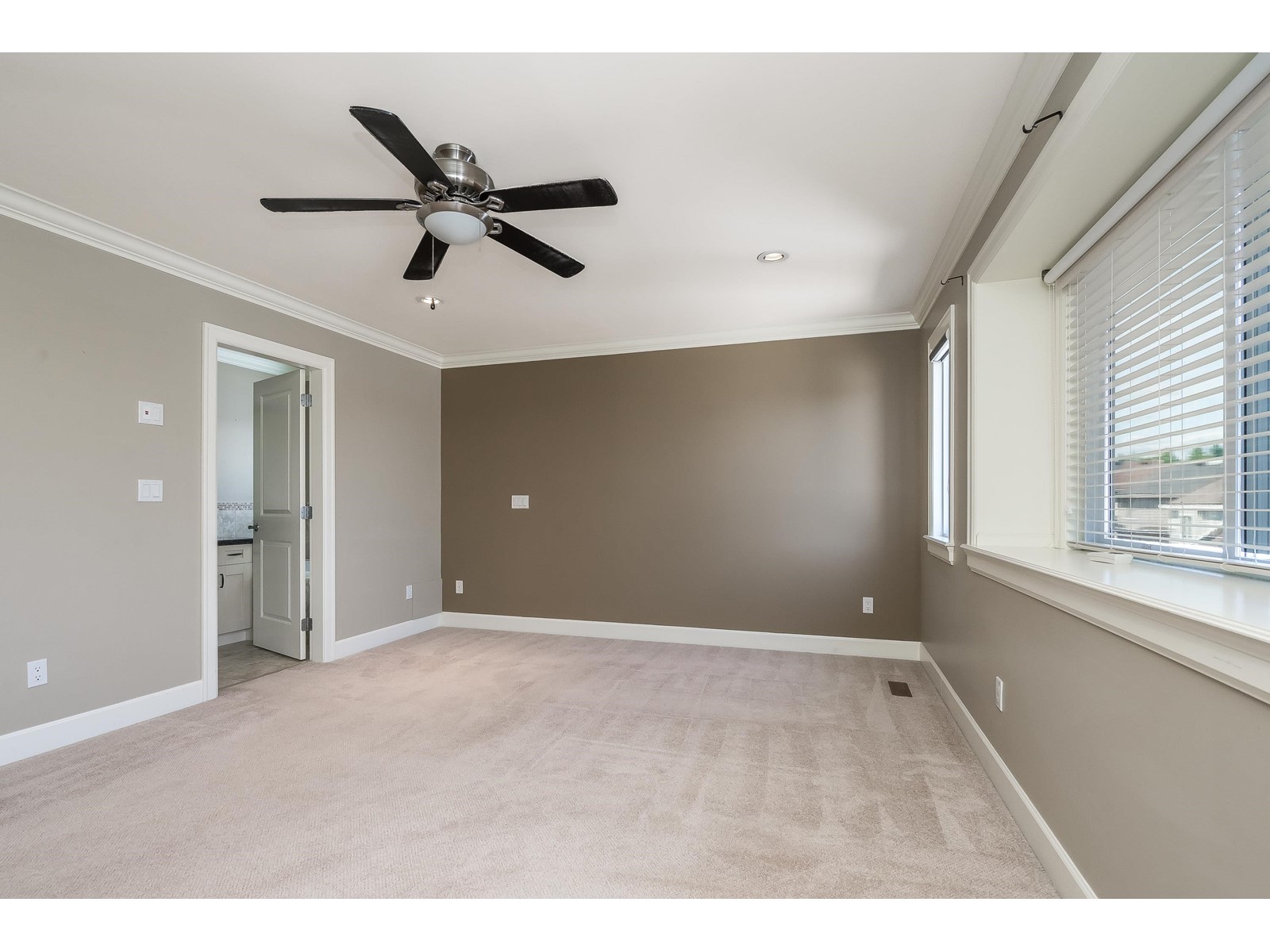 6844 195a Street, Surrey, British Columbia  V4N 5Z7 - Photo 21 - R3012808