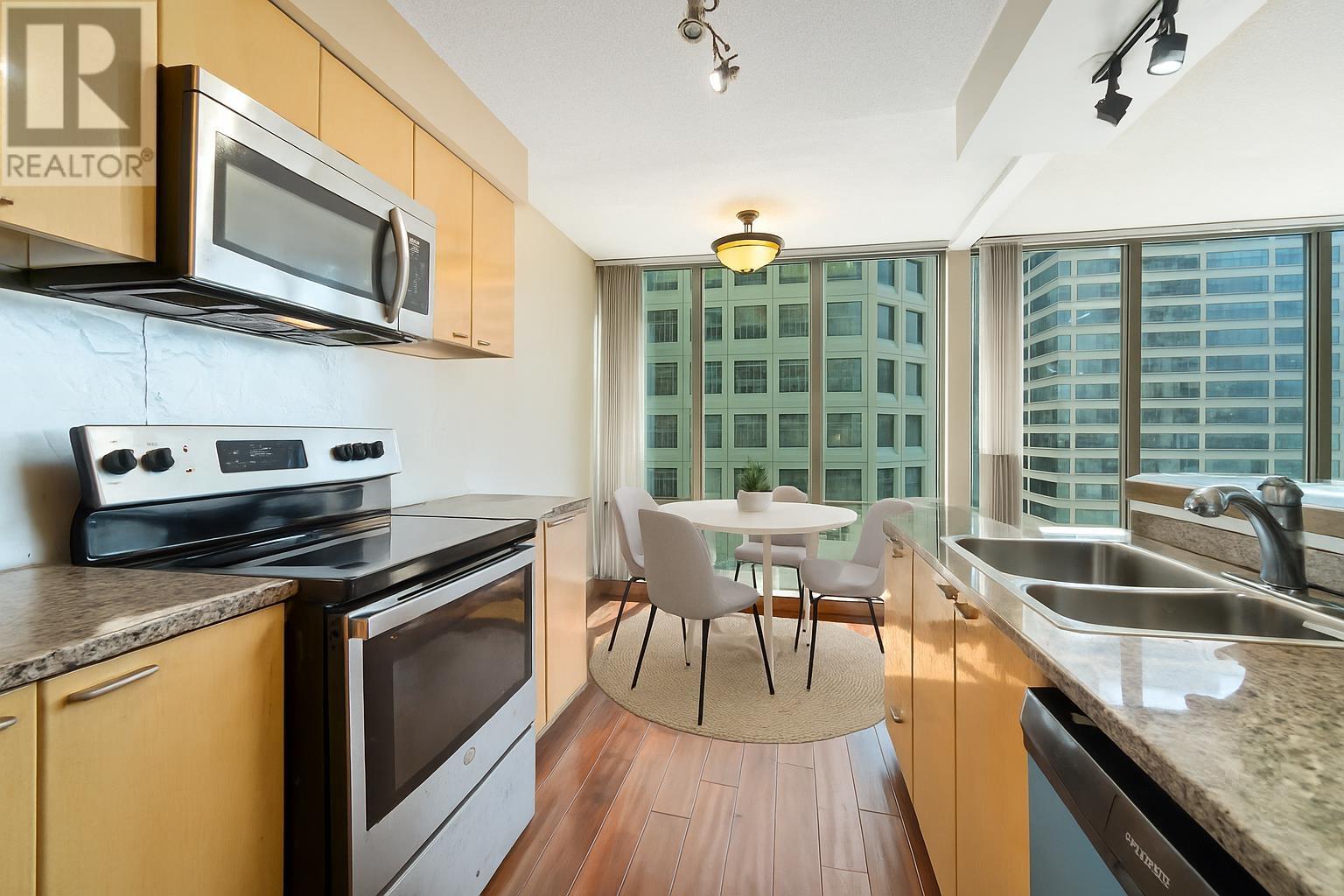1106 1200 W Georgia Street, Vancouver, British Columbia  V6E 4R2 - Photo 2 - R3013401
