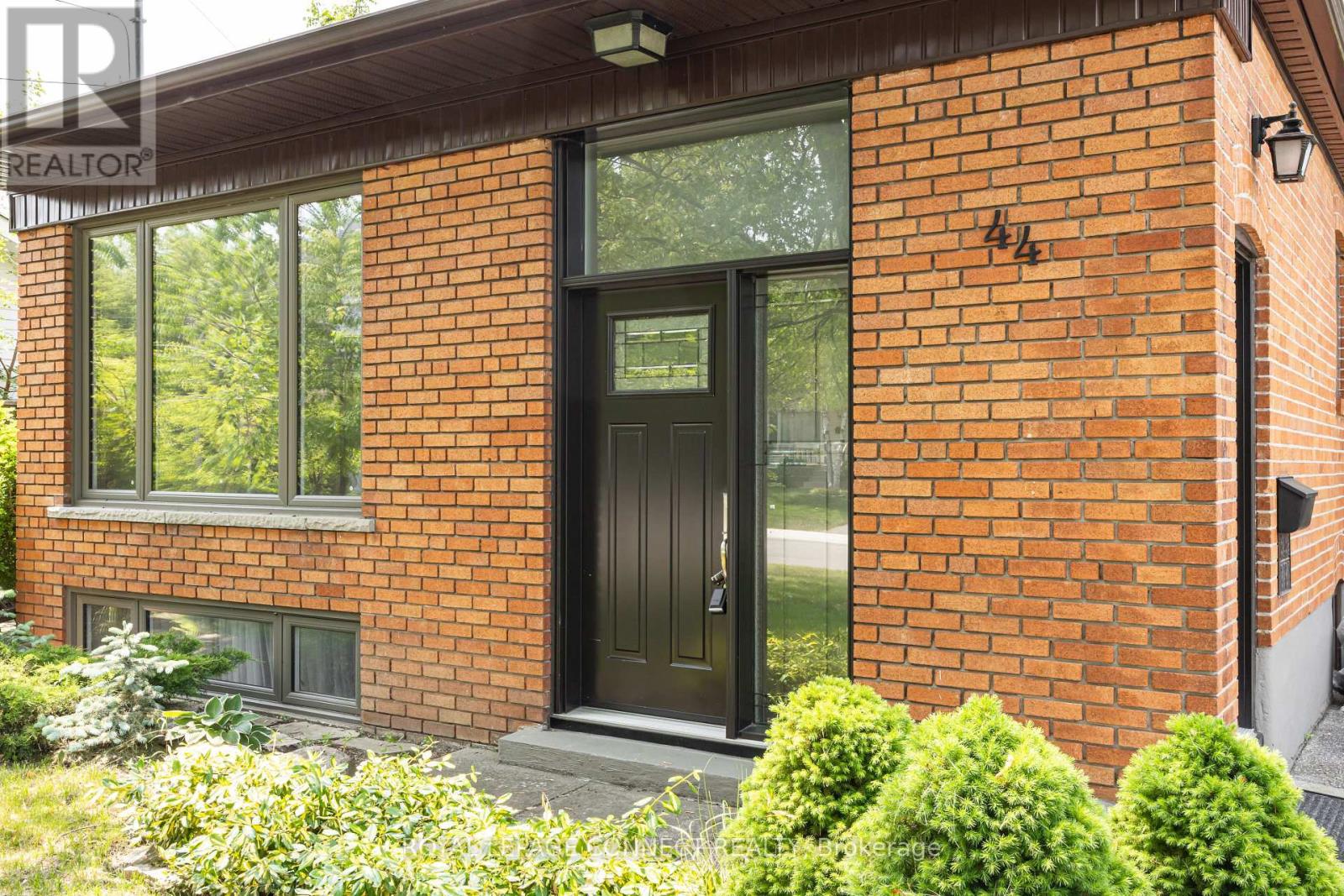 44 Falaise Road, Toronto, Ontario  M1E 3B8 - Photo 4 - E12199993