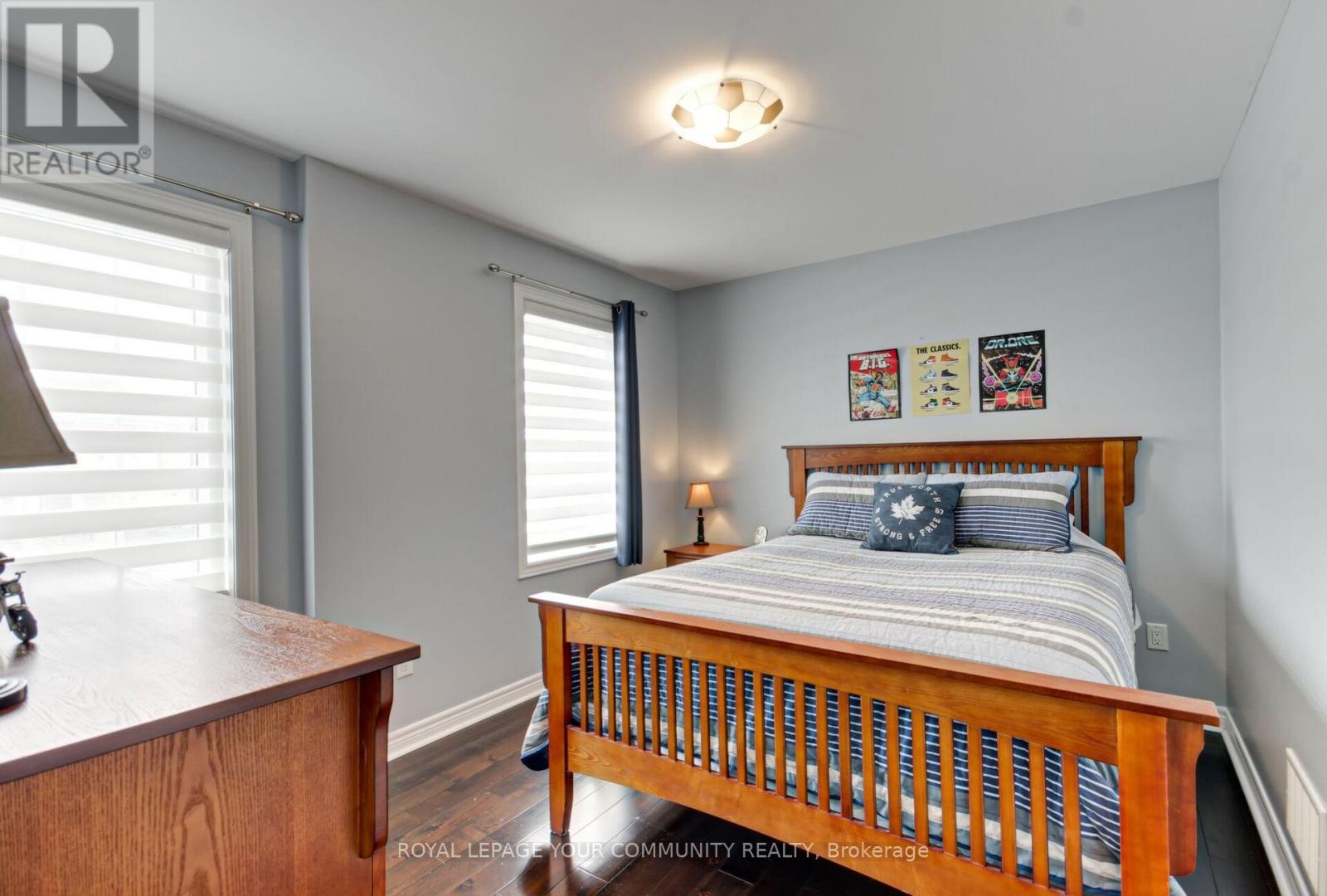 63 Cousteau Drive, Bradford West Gwillimbury, Ontario  L3Z 0H8 - Photo 39 - N12145909