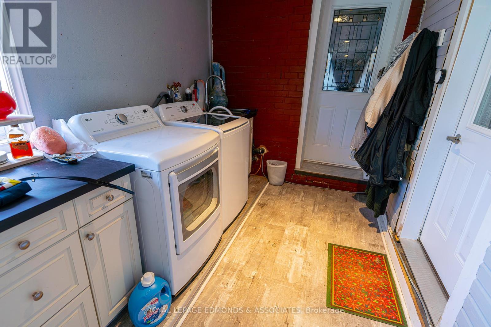 57 Lochiel Street S, Renfrew, Ontario  K7V 1W4 - Photo 15 - X12208460
