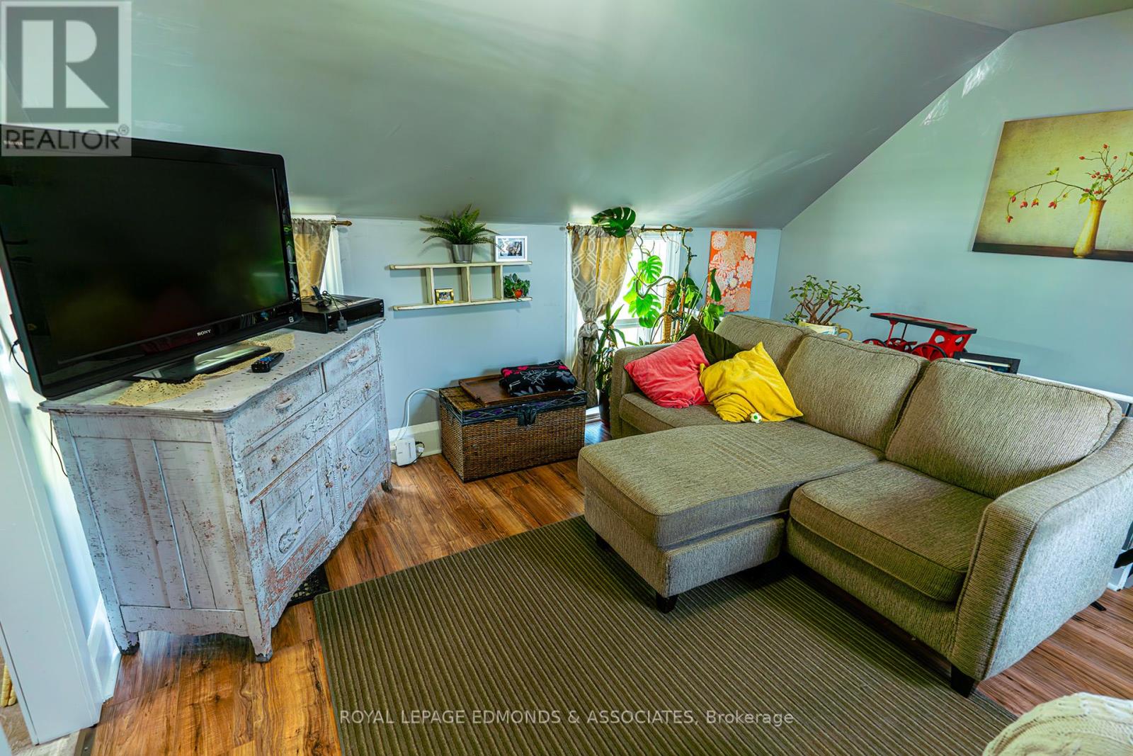 57 Lochiel Street S, Renfrew, Ontario  K7V 1W4 - Photo 31 - X12208460