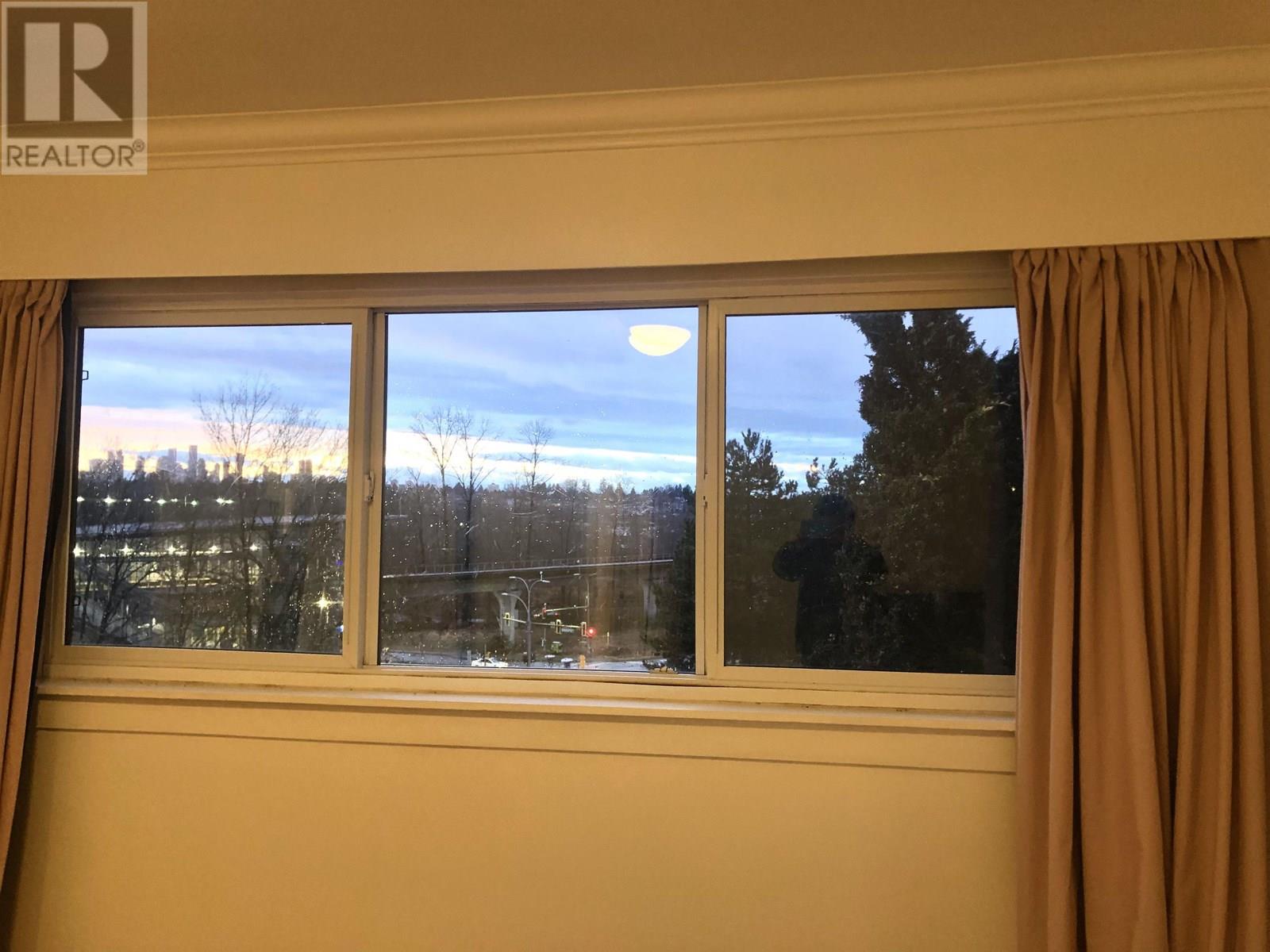 6722 Kneale Place, Burnaby, British Columbia  V5B 2Z2 - Photo 6 - R2994646