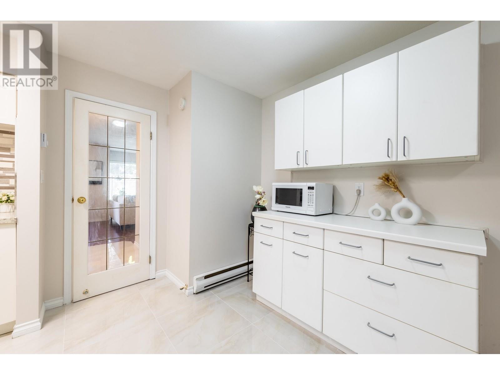 4 7171 Blundell Road, Richmond, British Columbia  V6Y 1J5 - Photo 13 - R3013059