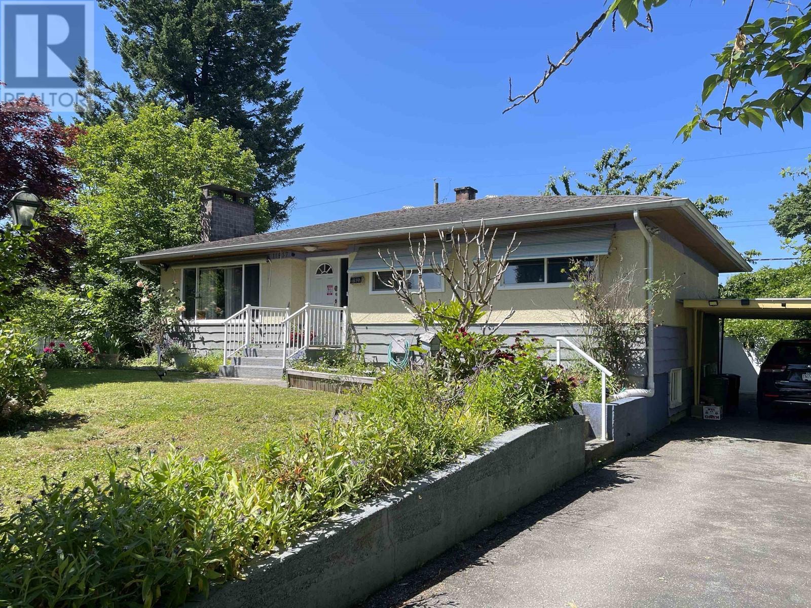 11937 220 Street, Maple Ridge, British Columbia  V2X 5R3 - Photo 3 - R3013298