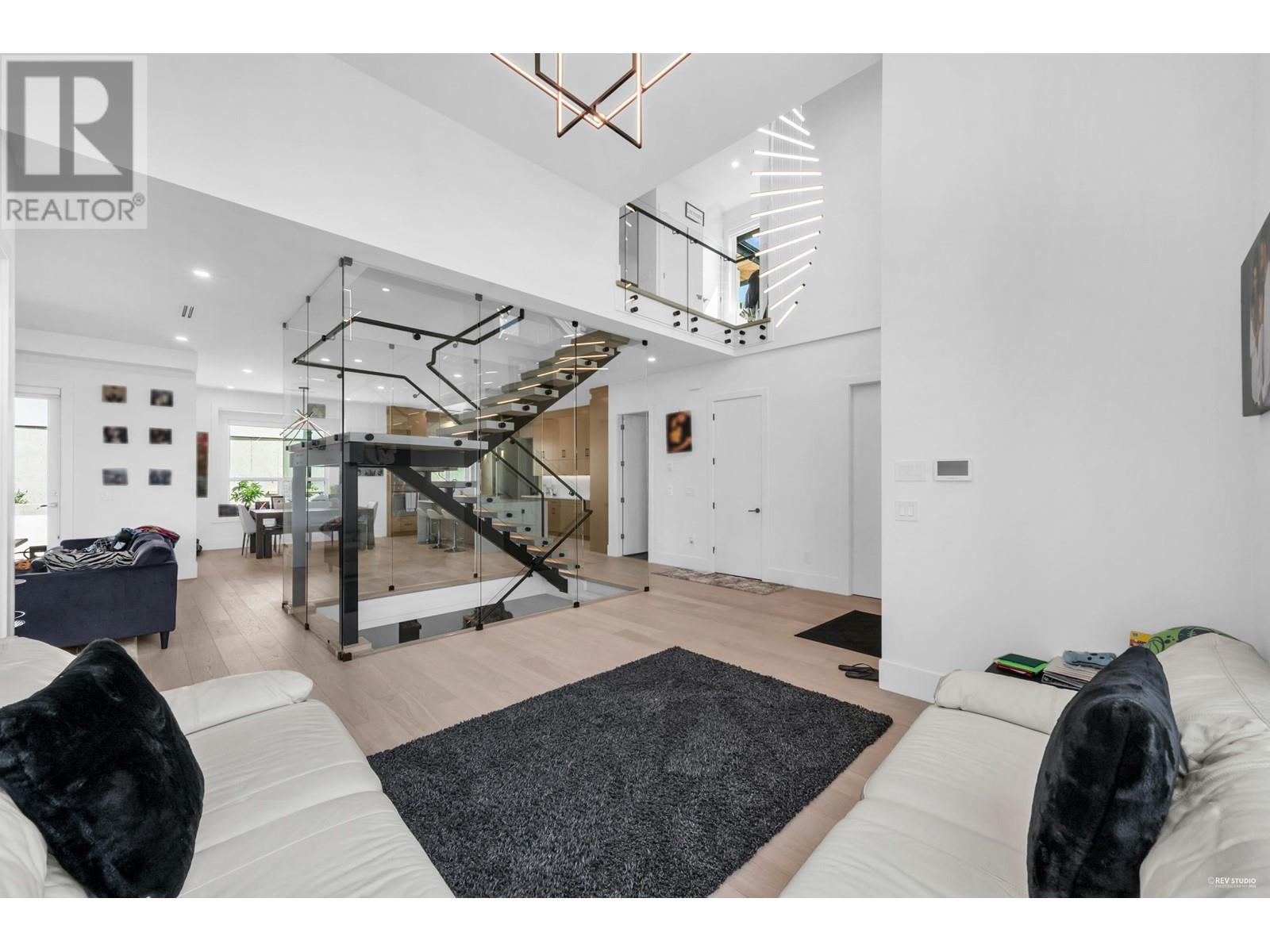 5243 Carson Street, Burnaby, British Columbia  V5J 2Z3 - Photo 13 - R3013268