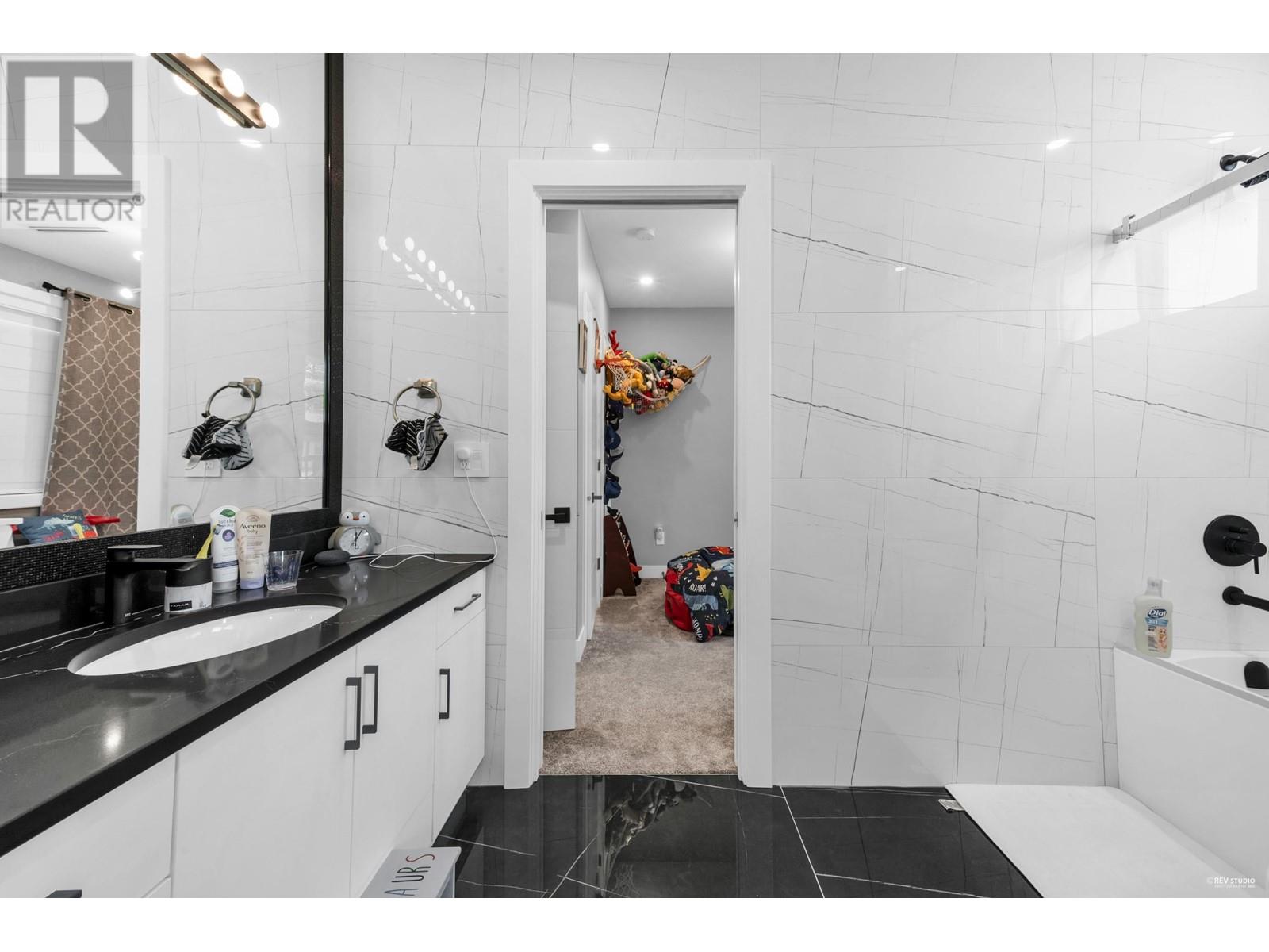 5243 Carson Street, Burnaby, British Columbia  V5J 2Z3 - Photo 21 - R3013268