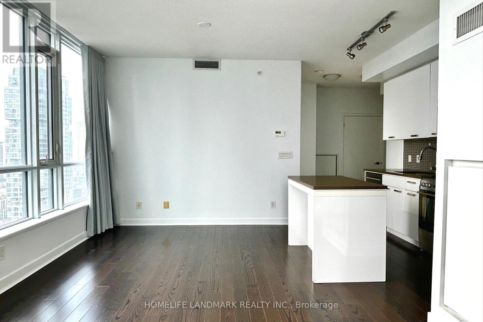 3002 - 295 Adelaide Street W, Toronto (Waterfront Communities), Ontario  M5V 1P7 - Photo 8 - C12208456