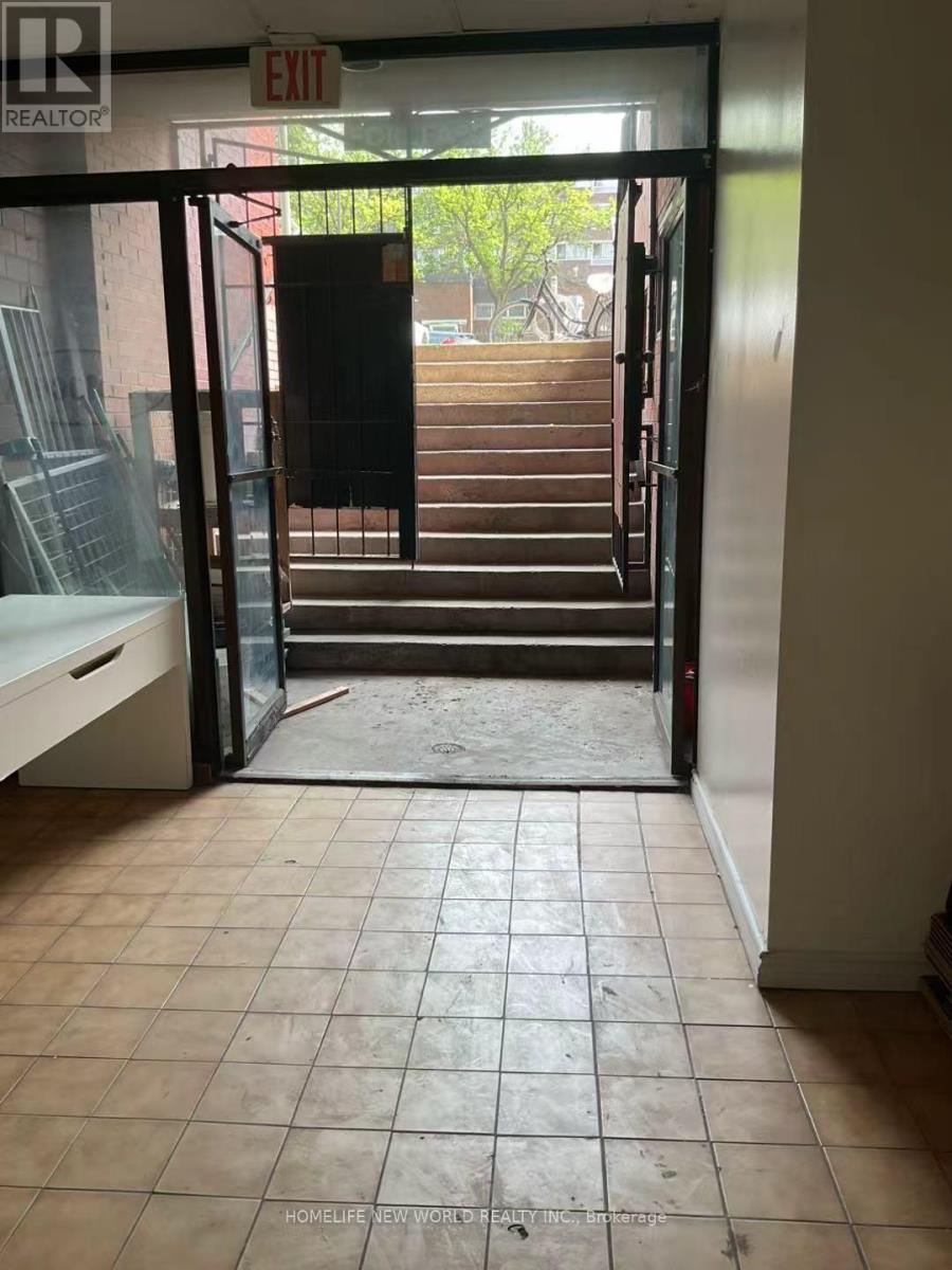 Lower Level Basement - 584 Dundas Street W, Toronto (Kensington-Chinatown), Ontario  M5T 1H5 - Photo 8 - C12030359