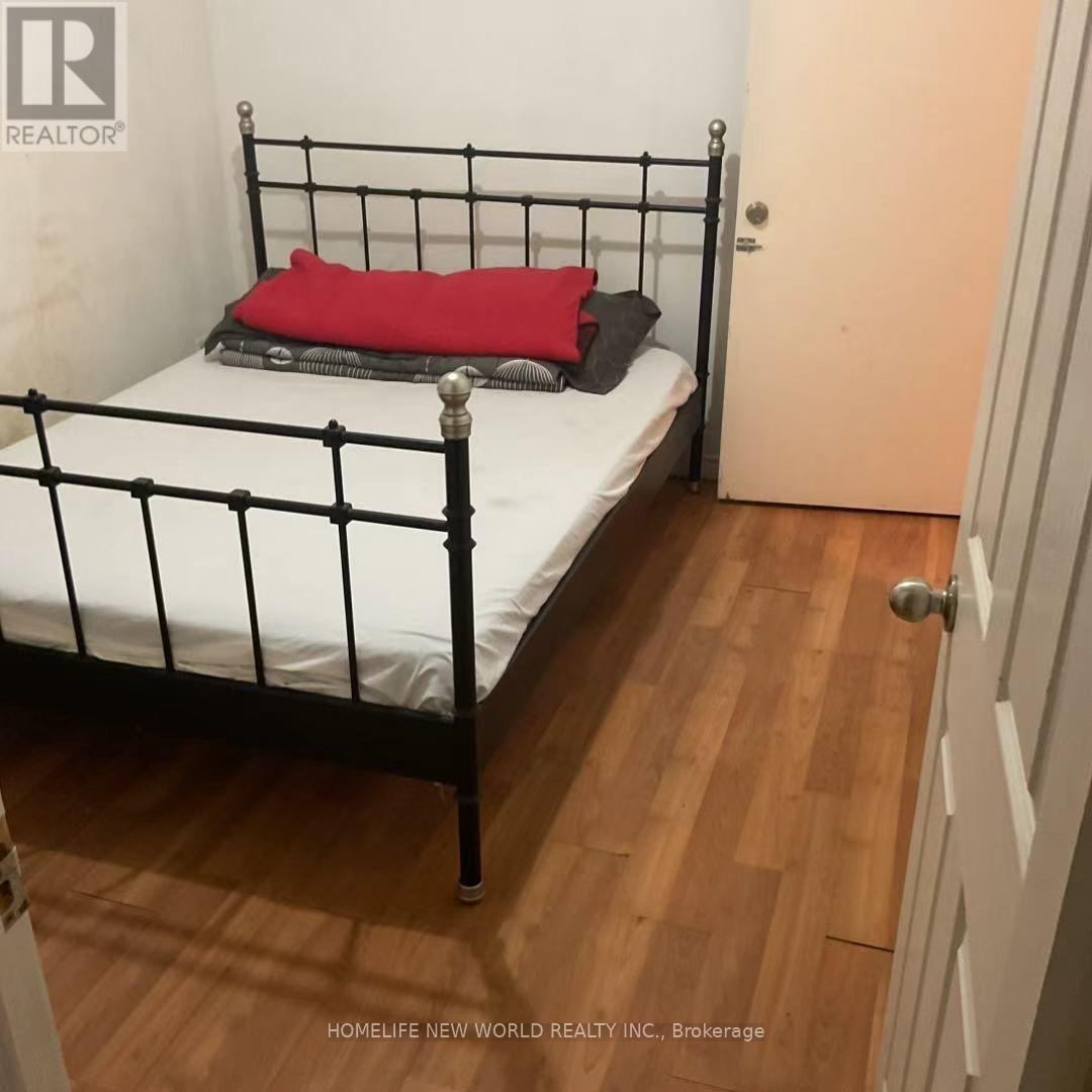 Lower Level Basement - 584 Dundas Street W, Toronto (Kensington-Chinatown), Ontario  M5T 1H5 - Photo 6 - C12030359