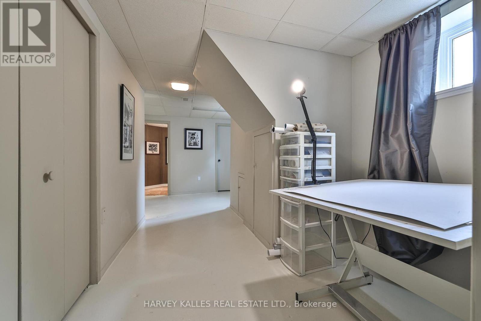437 Seaton Drive, Oakville, Ontario  L6L 3Y3 - Photo 32 - W12205768