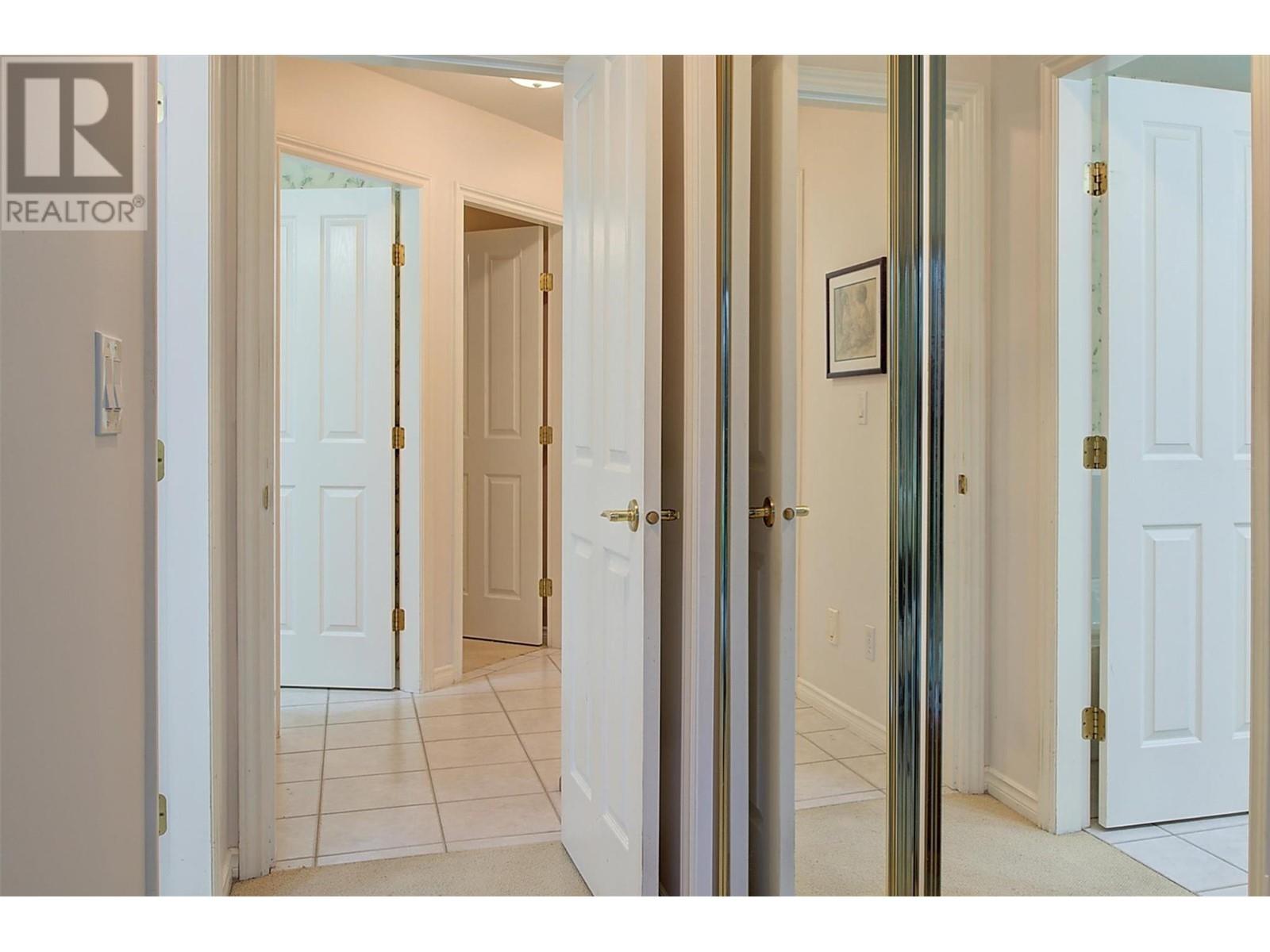 3889 Gallaghers Grange, Kelowna, British Columbia  V1W 3Z9 - Photo 32 - 10346804