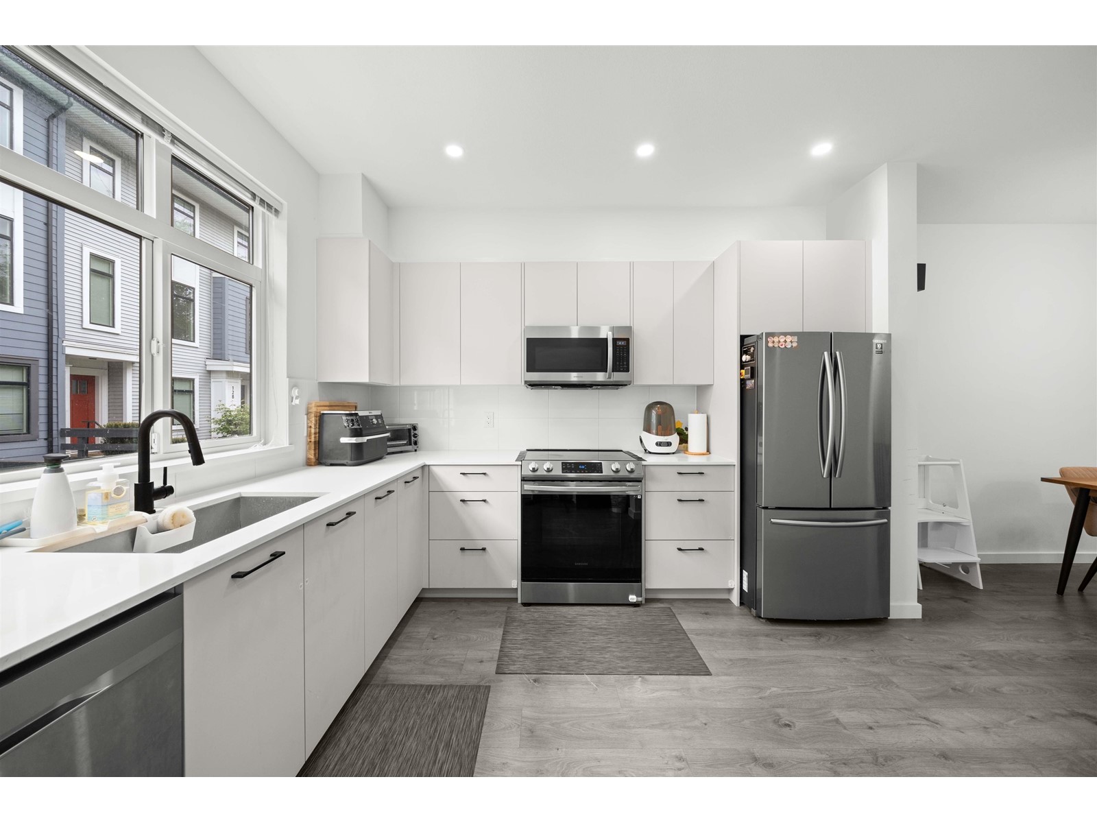 150 15235 Sitka Drive, Surrey, British Columbia  V3S 0A9 - Photo 12 - R3001264