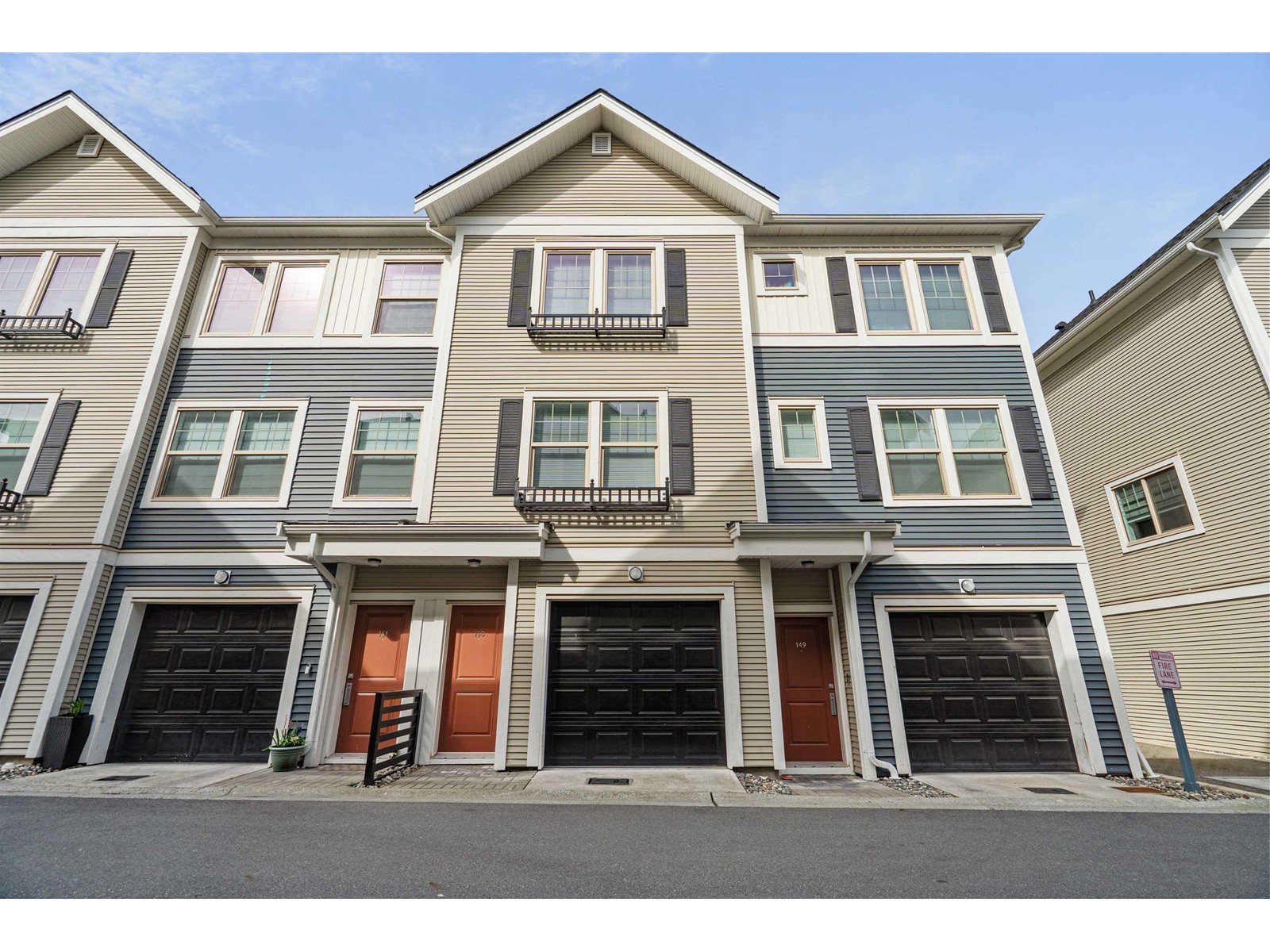 150 32633 Simon Avenue, Abbotsford, British Columbia  V2T 0G9 - Photo 2 - R3012265
