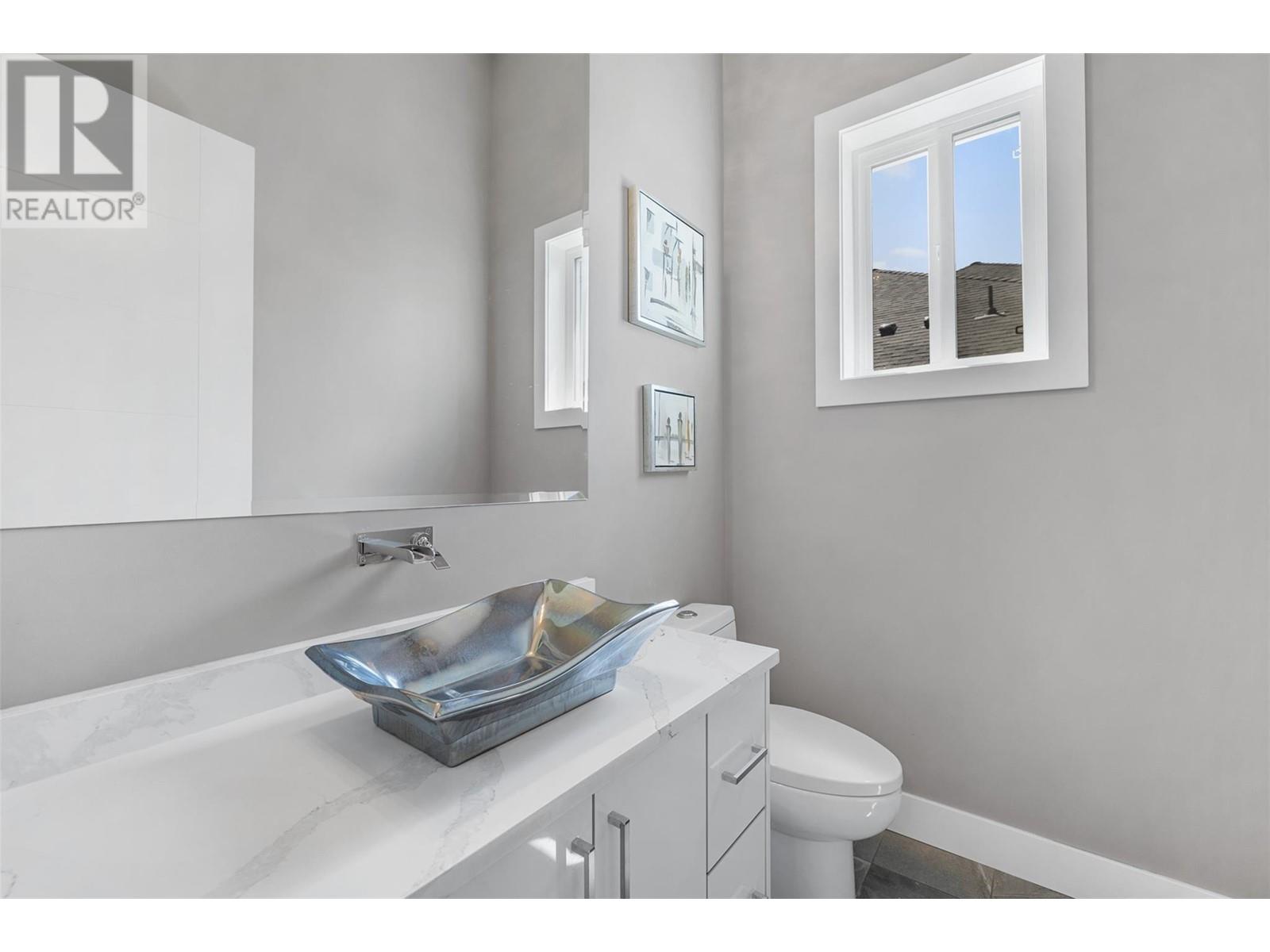 1122 Stockley Street, Kelowna, British Columbia  V1P 1R6 - Photo 13 - 10351446