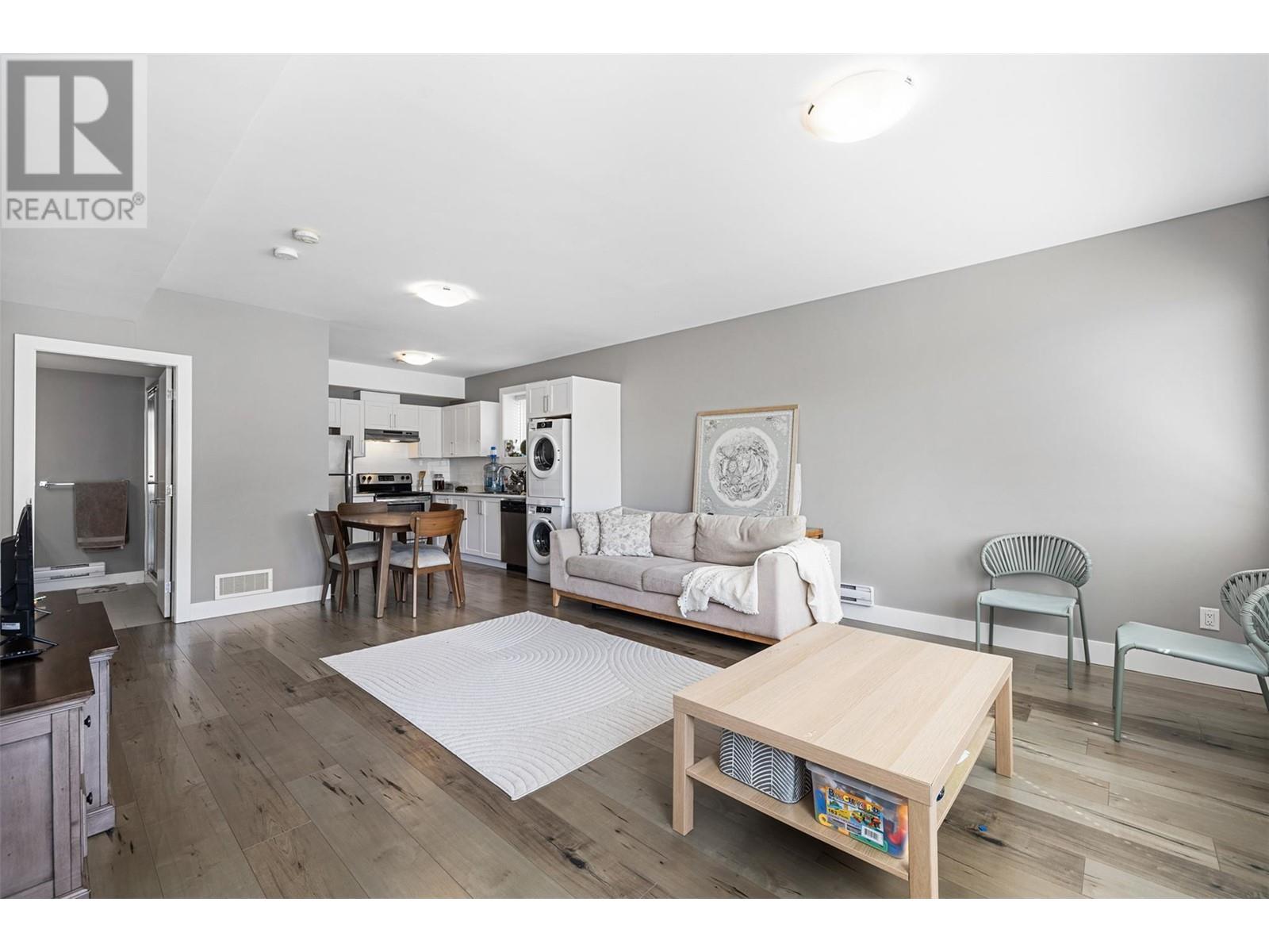 1122 Stockley Street, Kelowna, British Columbia  V1P 1R6 - Photo 39 - 10351446