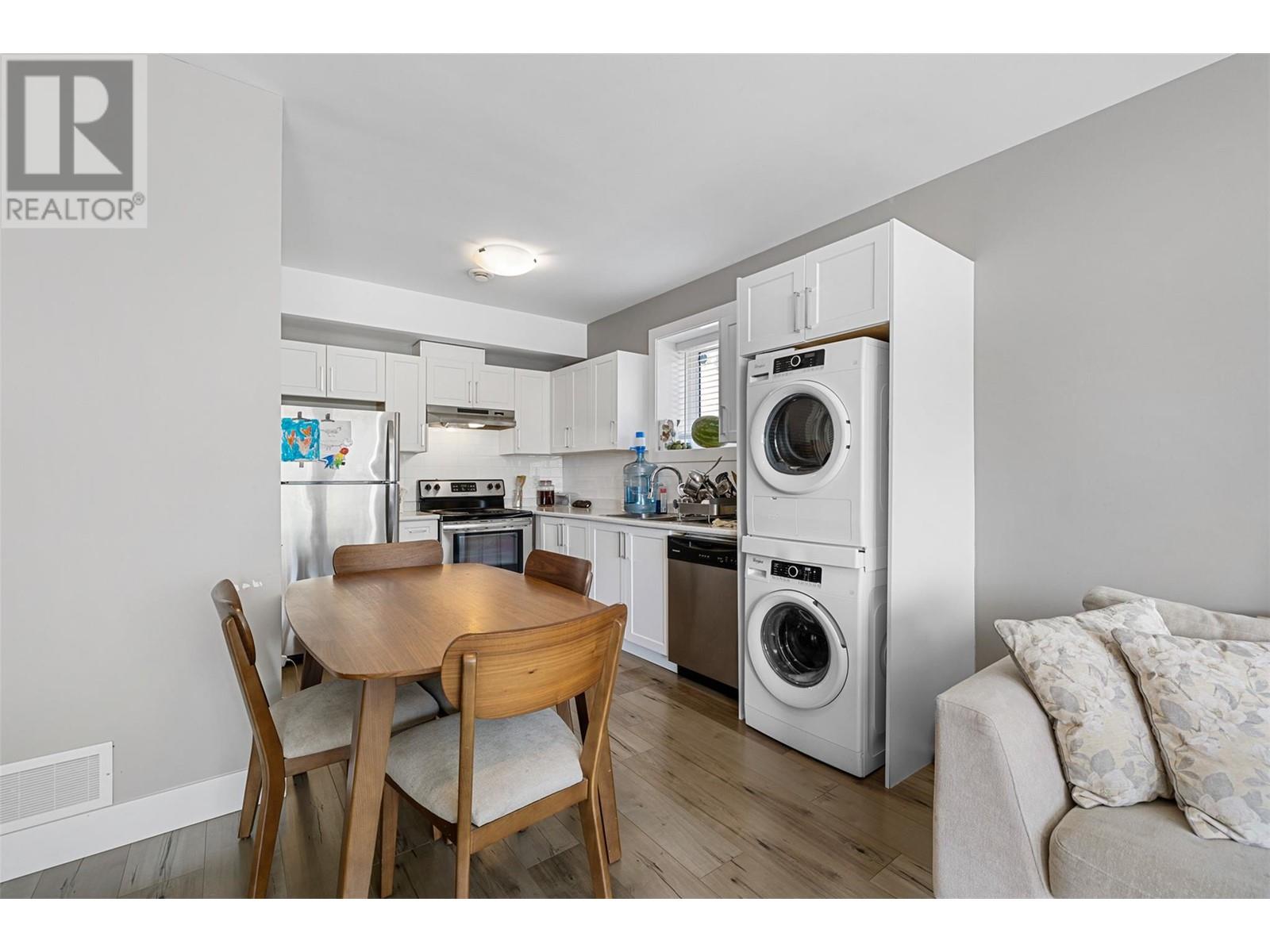 1122 Stockley Street, Kelowna, British Columbia  V1P 1R6 - Photo 42 - 10351446