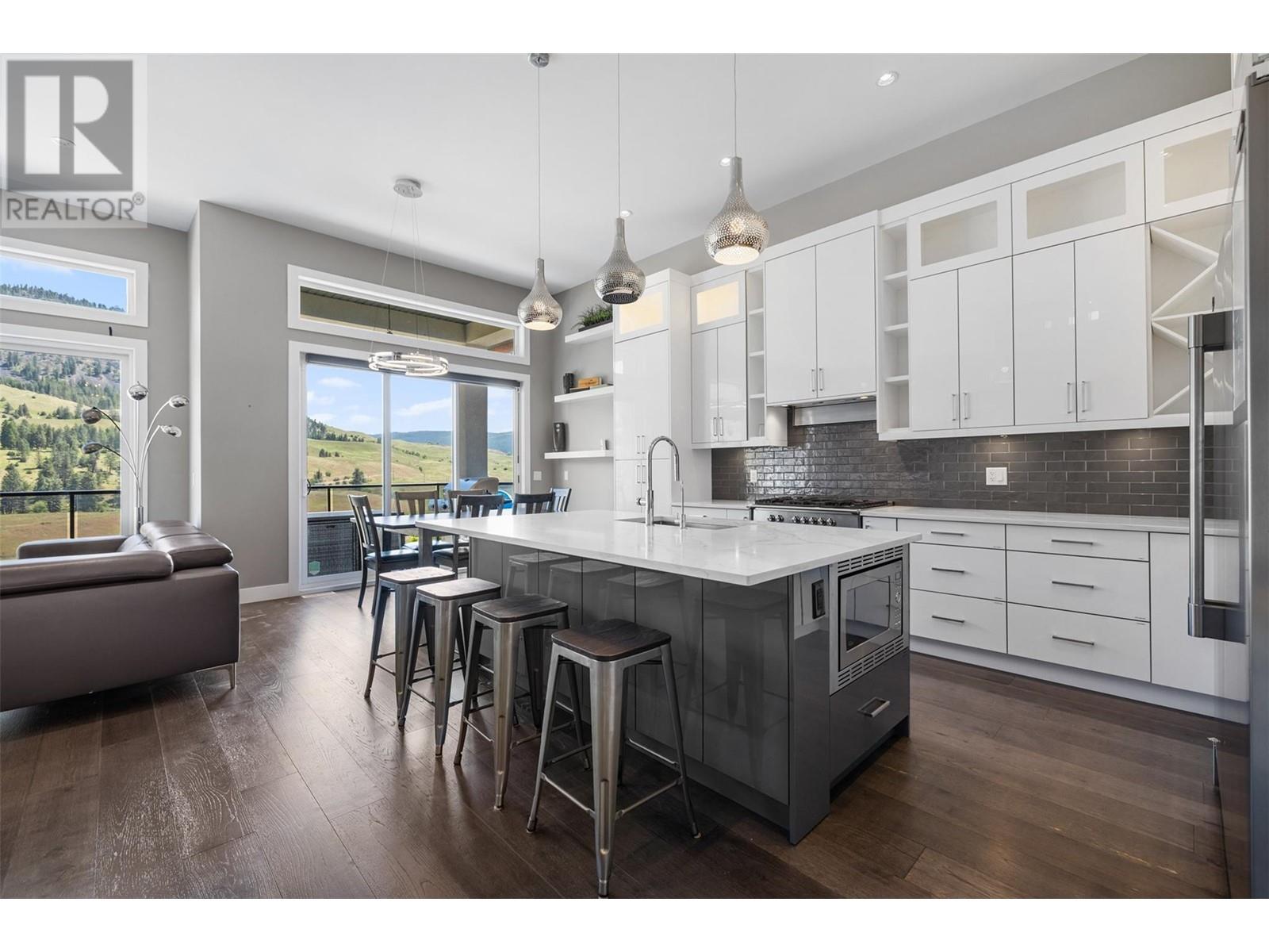 1122 Stockley Street, Kelowna, British Columbia  V1P 1R6 - Photo 6 - 10351446