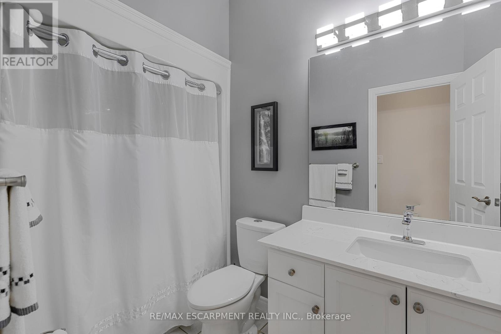 14 Mapleview Drive, Haldimand, Ontario  N0A 1H0 - Photo 32 - X12208467