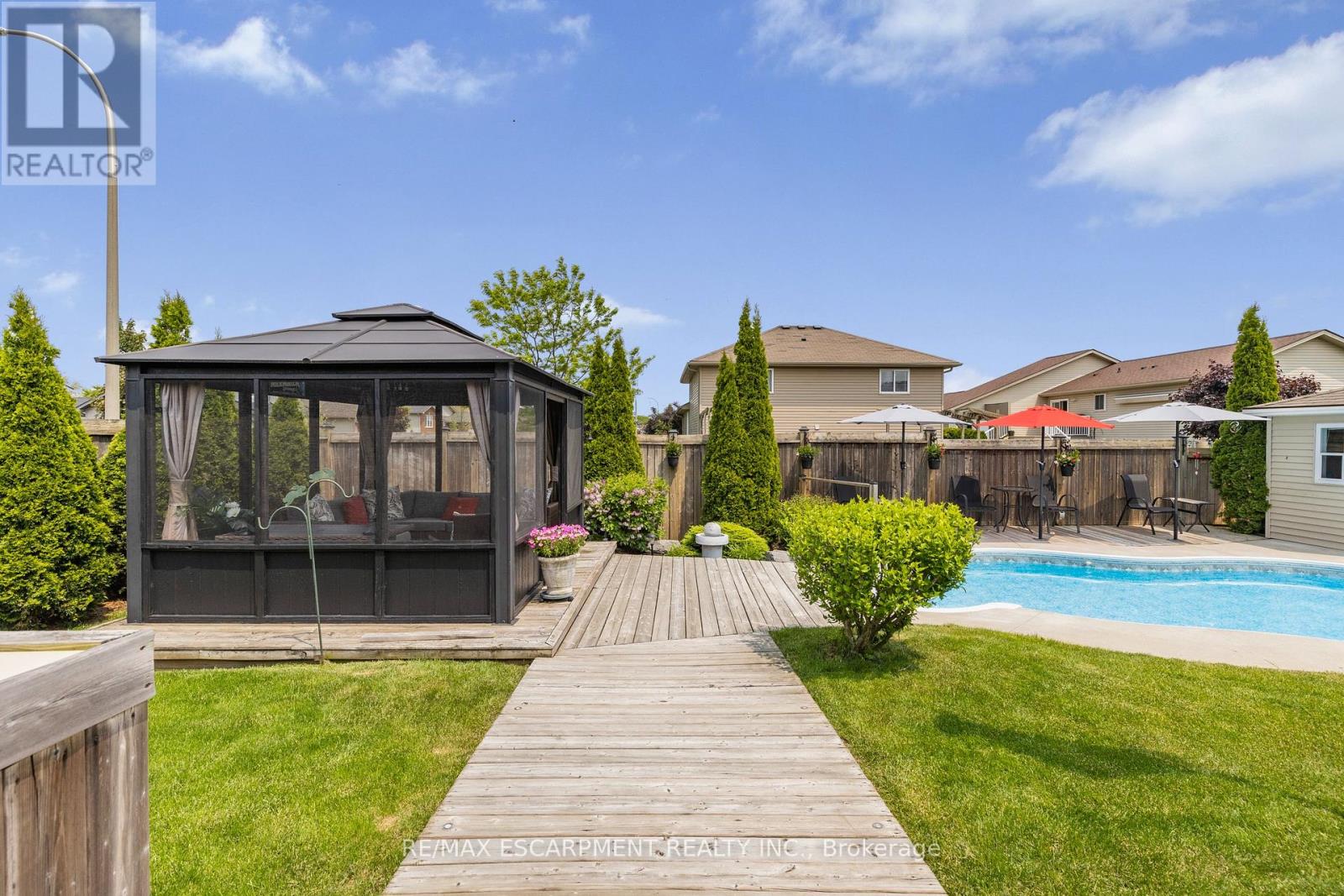 14 Mapleview Drive, Haldimand, Ontario  N0A 1H0 - Photo 40 - X12208467