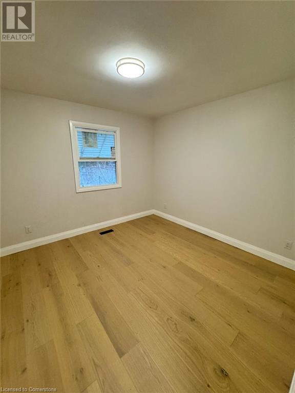 74 St Clair Avenue Unit# Upper, Kitchener, Ontario  N2M 3Z4 - Photo 11 - 40730332