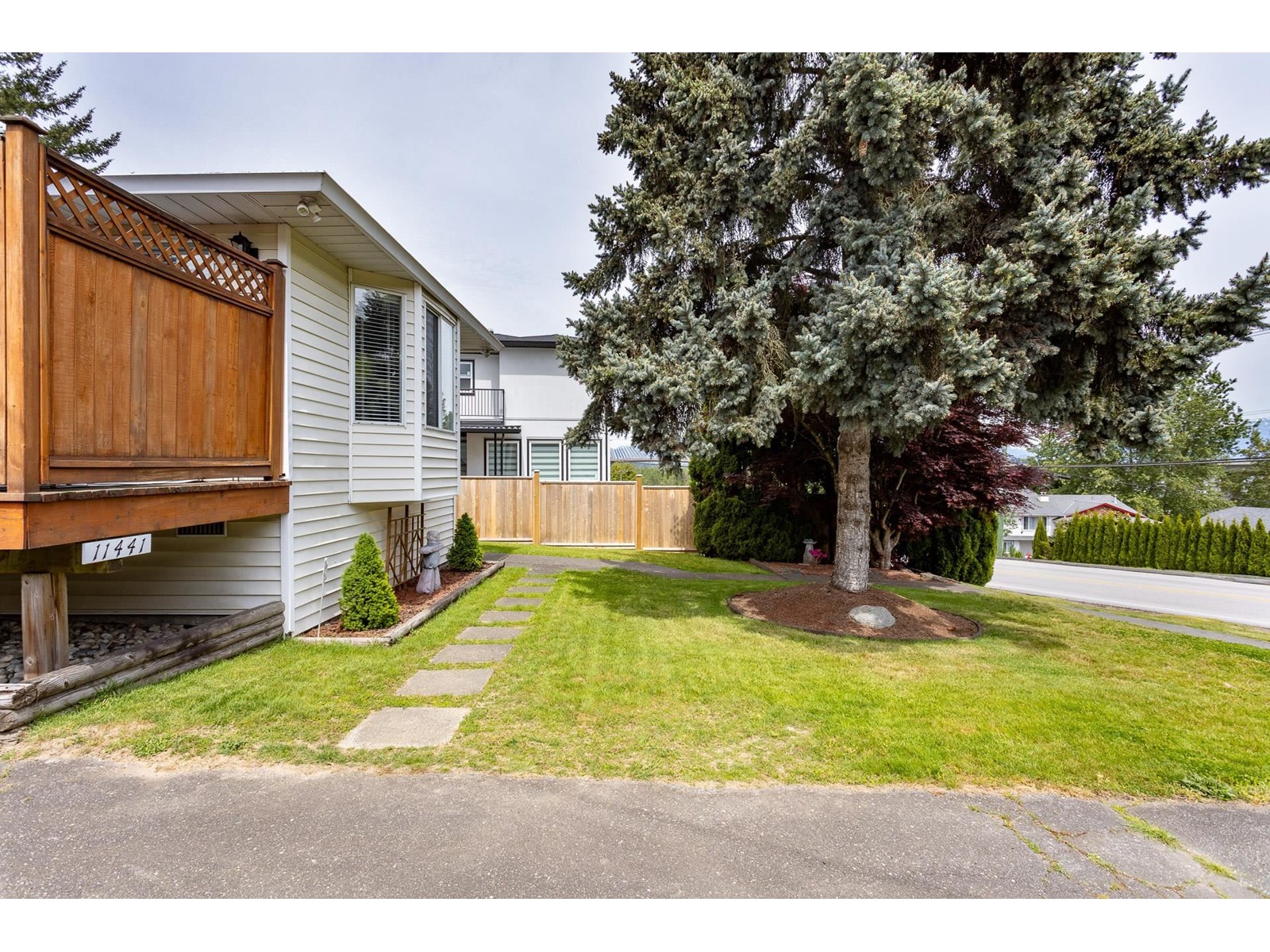 11441 Surrey Road, Surrey, British Columbia  V3R 5T4 - Photo 30 - R3002355