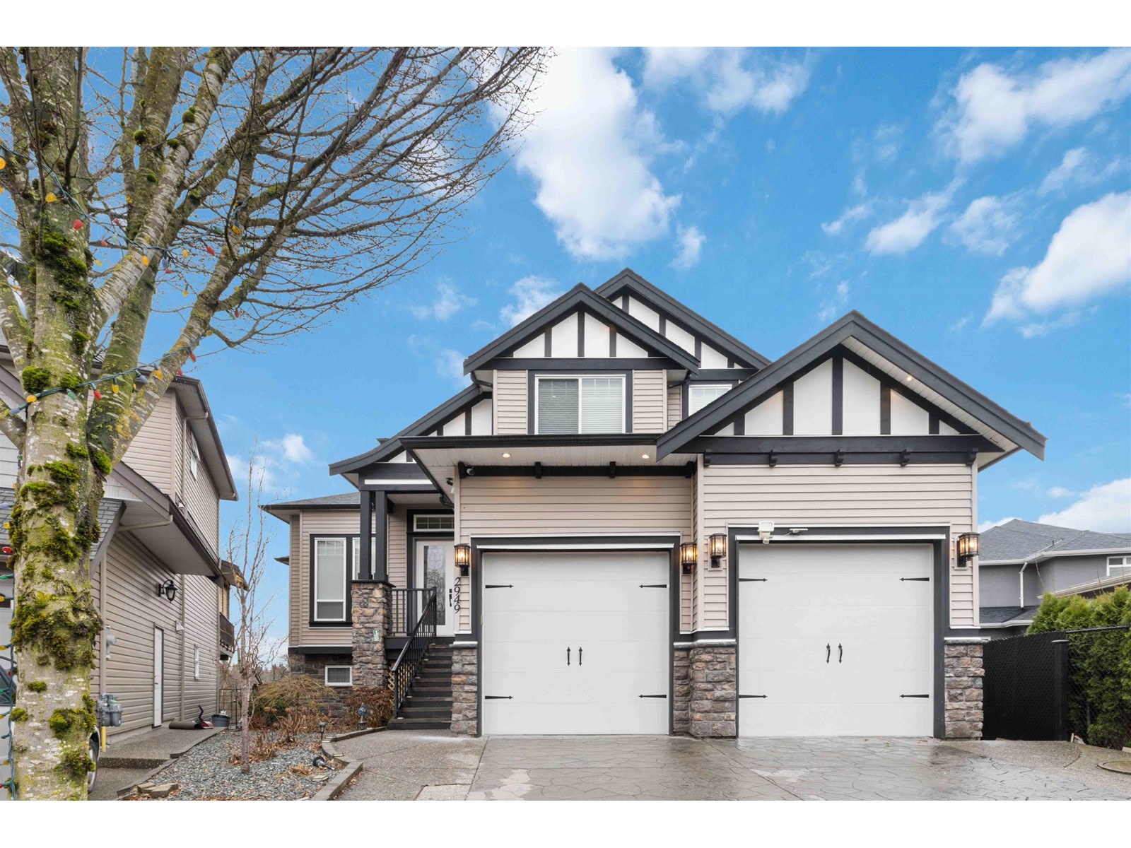 2949 Flagman Place, Abbotsford, British Columbia  V4X 0A5 - Photo 3 - R3012875