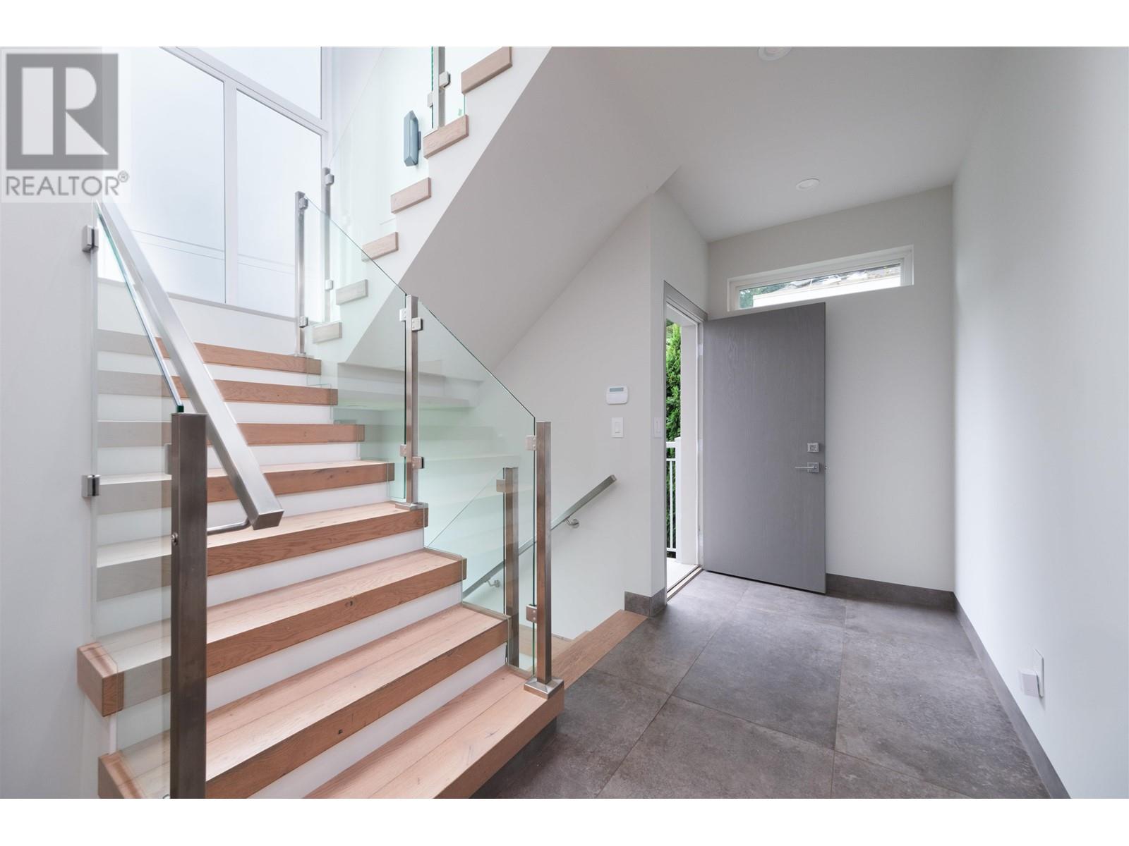 6507 Waltham Avenue, Burnaby, British Columbia  V5H 3V6 - Photo 16 - R3013249
