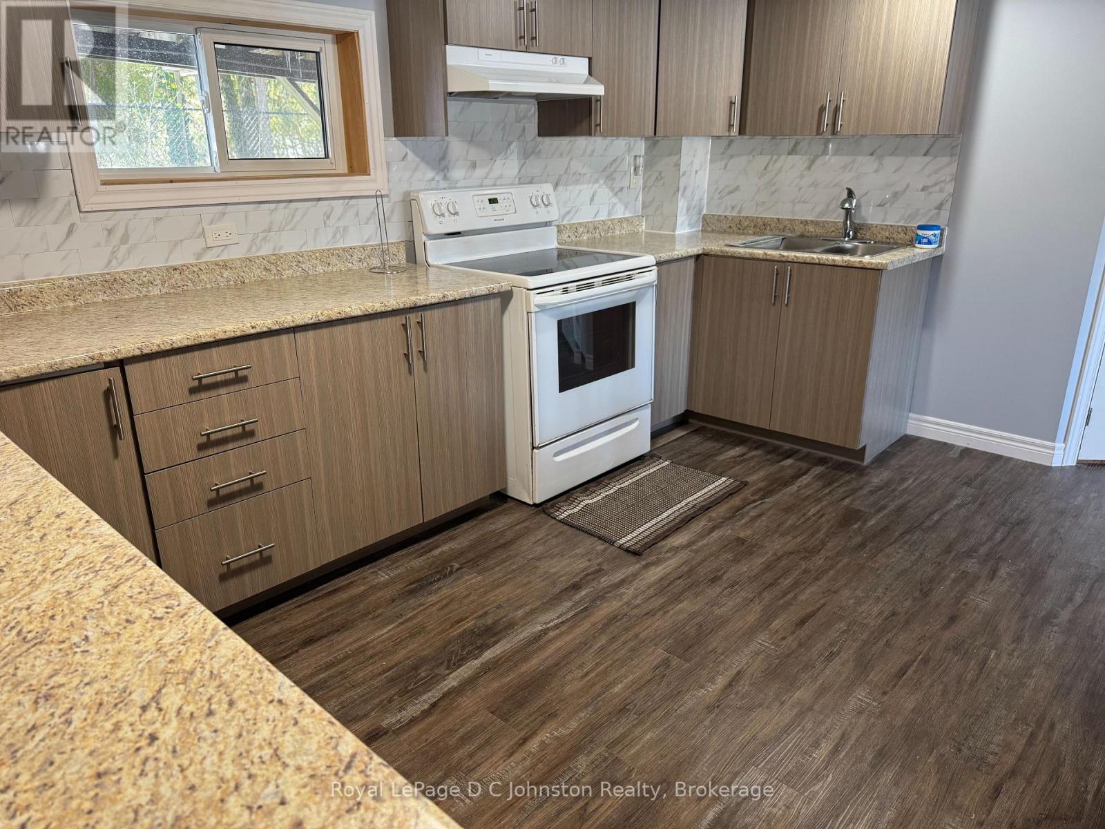 #1 & #2 - 341 Palmerston Street, Saugeen Shores, Ontario  N0H 2L0 - Photo 19 - X12024743