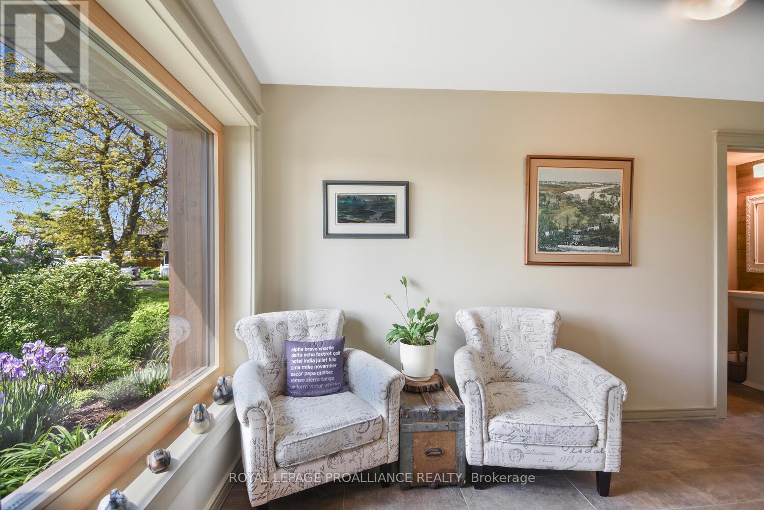 34 Tuttle Point W, Edwardsburgh/cardinal, Ontario  K0E 1T1 - Photo 15 - X12208503