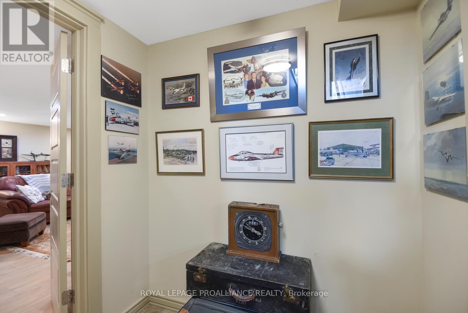 34 Tuttle Point W, Edwardsburgh/cardinal, Ontario  K0E 1T1 - Photo 31 - X12208503