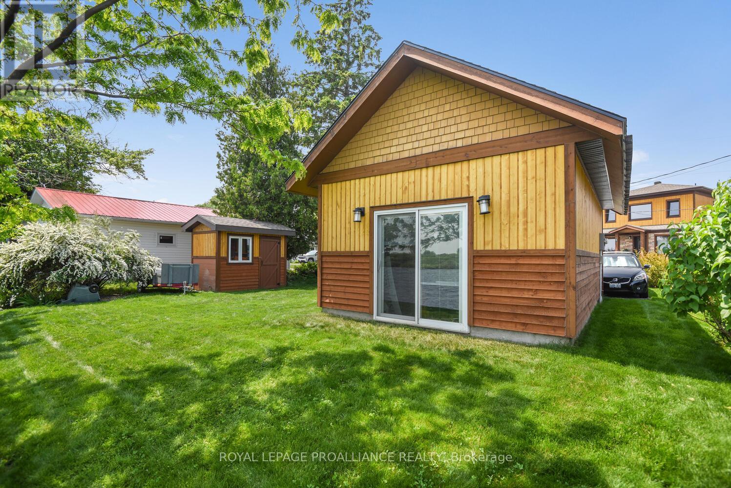 34 Tuttle Point W, Edwardsburgh/cardinal, Ontario  K0E 1T1 - Photo 41 - X12208503