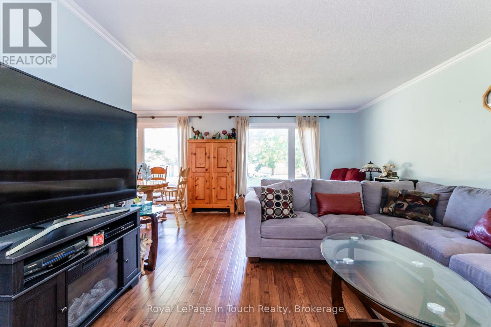 35 Dorcas Avenue, Tiny, Ontario  L0L 2T0 - Photo 12 - S12208490