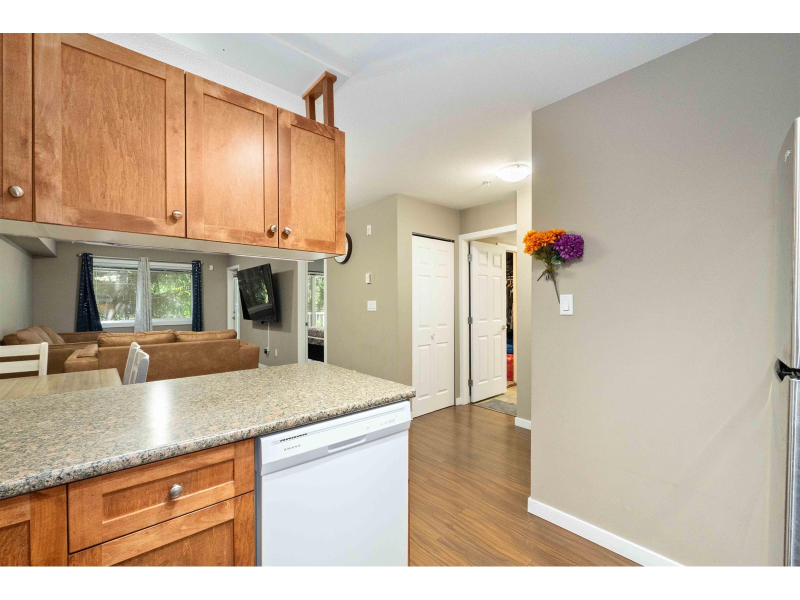 101 33960 Old Yale Road, Abbotsford, British Columbia  V2S 2J9 - Photo 9 - R3011129
