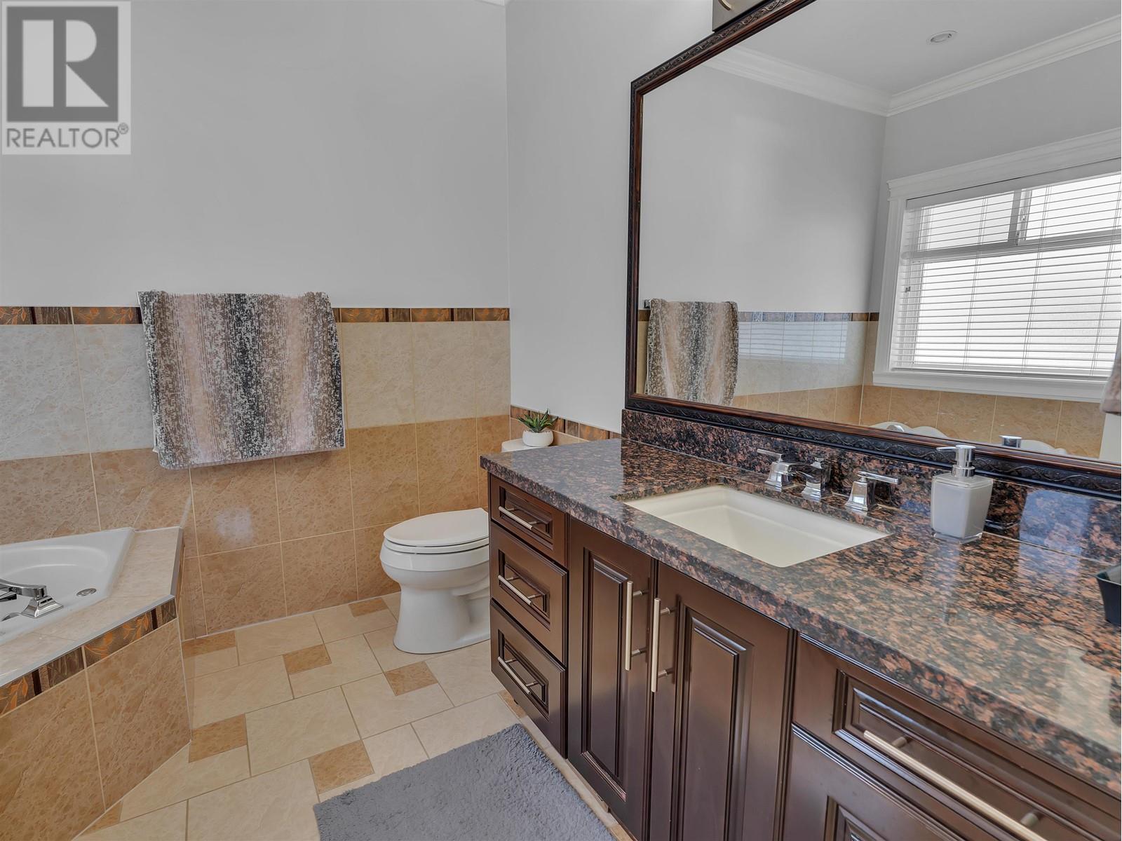 1809 Mamquam Road, Squamish, British Columbia  V0N 1T0 - Photo 25 - R3012449