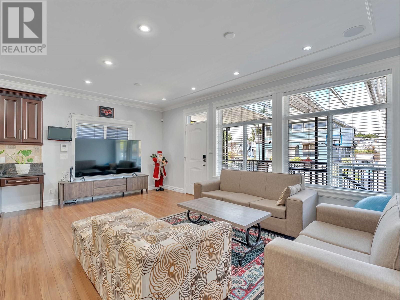 1809 Mamquam Road, Squamish, British Columbia  V0N 1T0 - Photo 14 - R3012449
