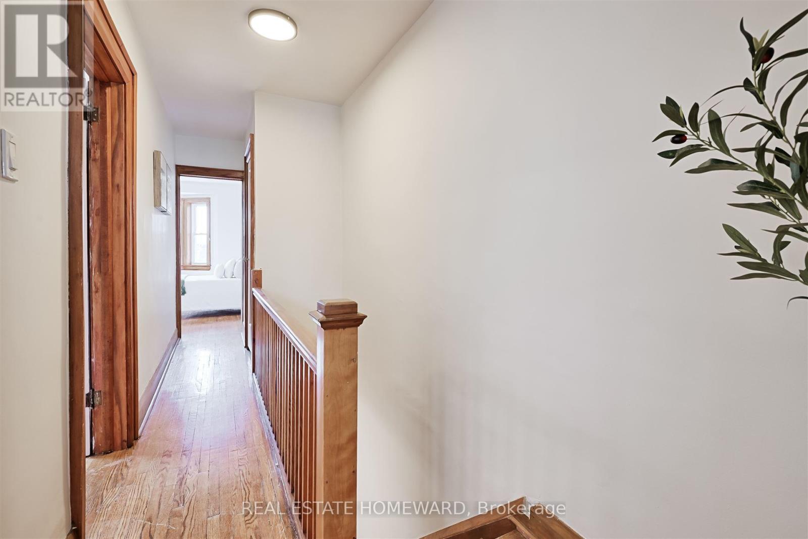 715 Vaughan Road, Toronto, Ontario  M6E 2Y8 - Photo 19 - C12208476