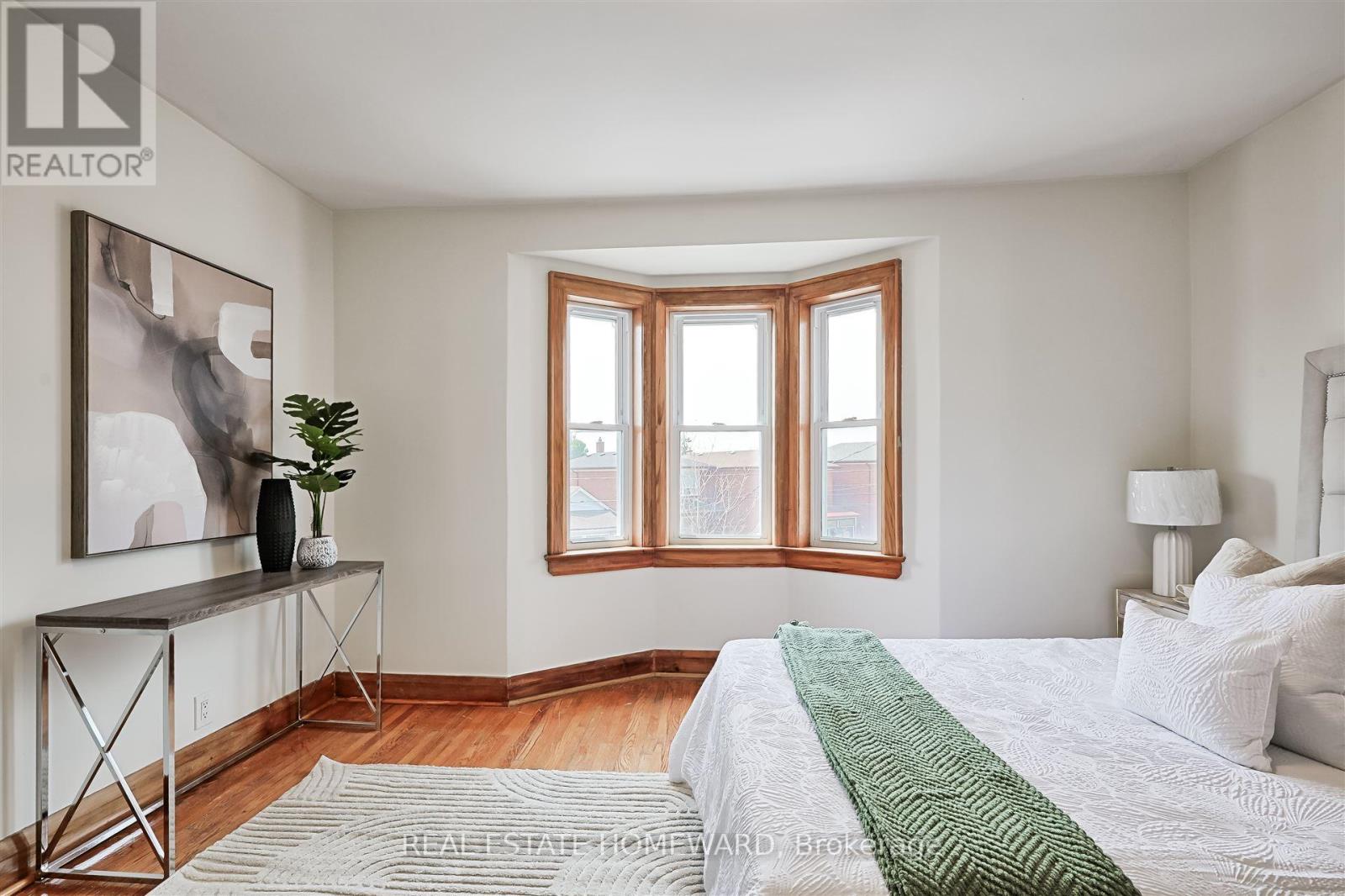 715 Vaughan Road, Toronto, Ontario  M6E 2Y8 - Photo 22 - C12208476