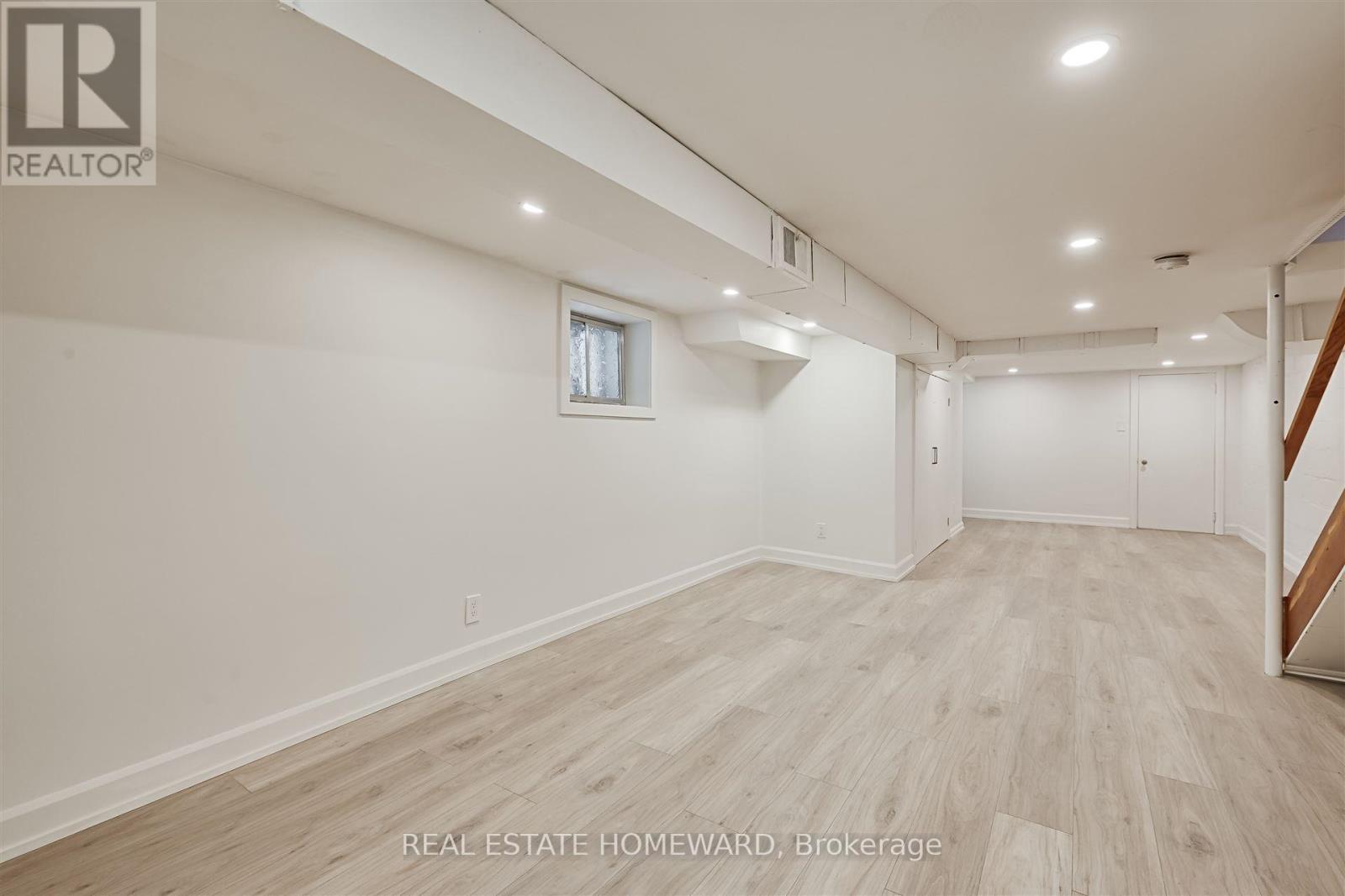 715 Vaughan Road, Toronto, Ontario  M6E 2Y8 - Photo 35 - C12208476