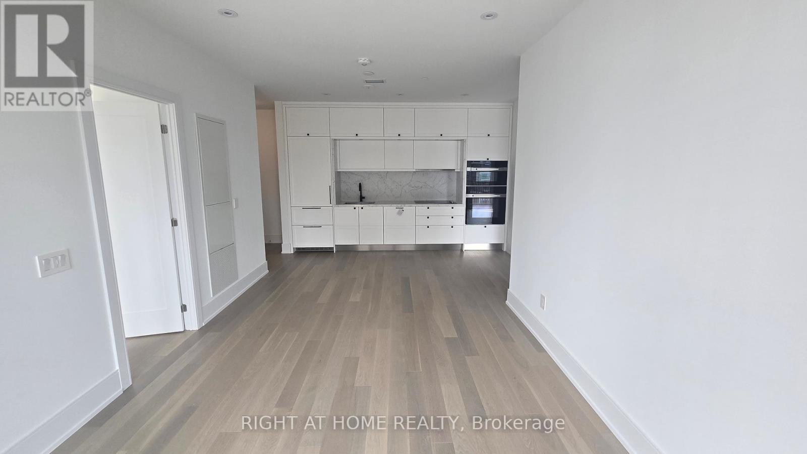 827 - 155 Merchants' Wharf, Toronto (Waterfront Communities), Ontario  M5A 0P2 - Photo 13 - C12208506