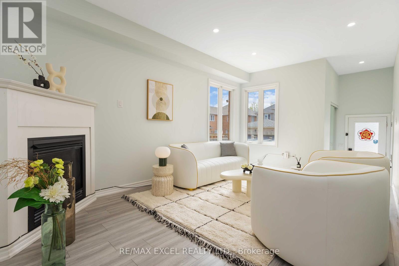 23 Pinecliff Avenue, Markham, Ontario  L6B 0K3 - Photo 7 - N12207681