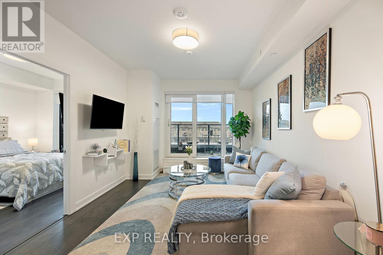 327 - 3200 William Coltson Avenue, Oakville, Ontario  L6H 7B9 - Photo 4 - W12137524